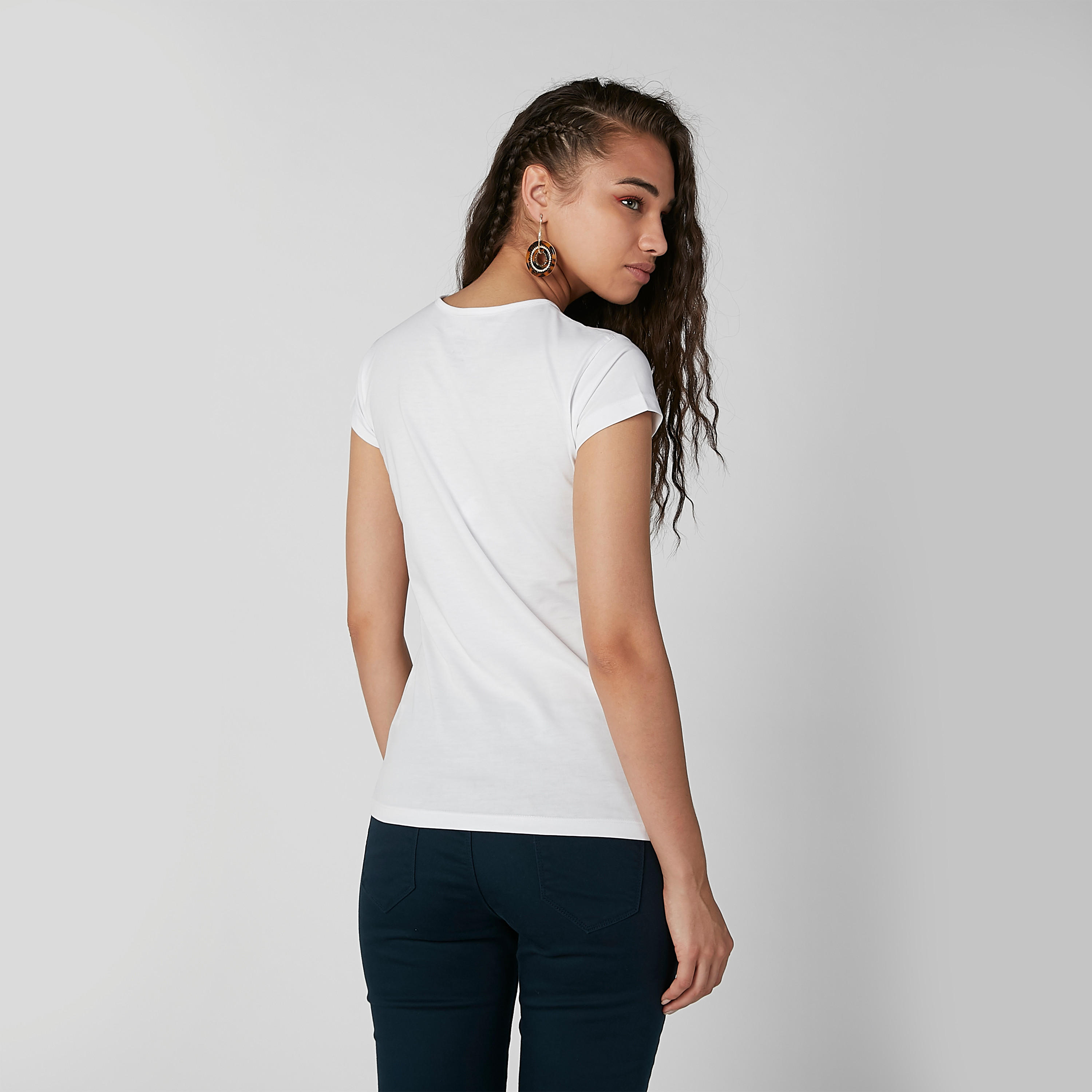 تيشيرت بياقة مستديرة وأكمام كاب وطبعات-women-clothing-tshirts-image-2