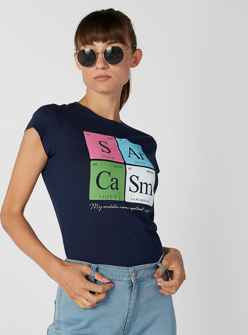 تيشيرت مستدام سليم بياقة مستديرة وأكمام كاب وطبعات -women-clothing-tshirts-image-3