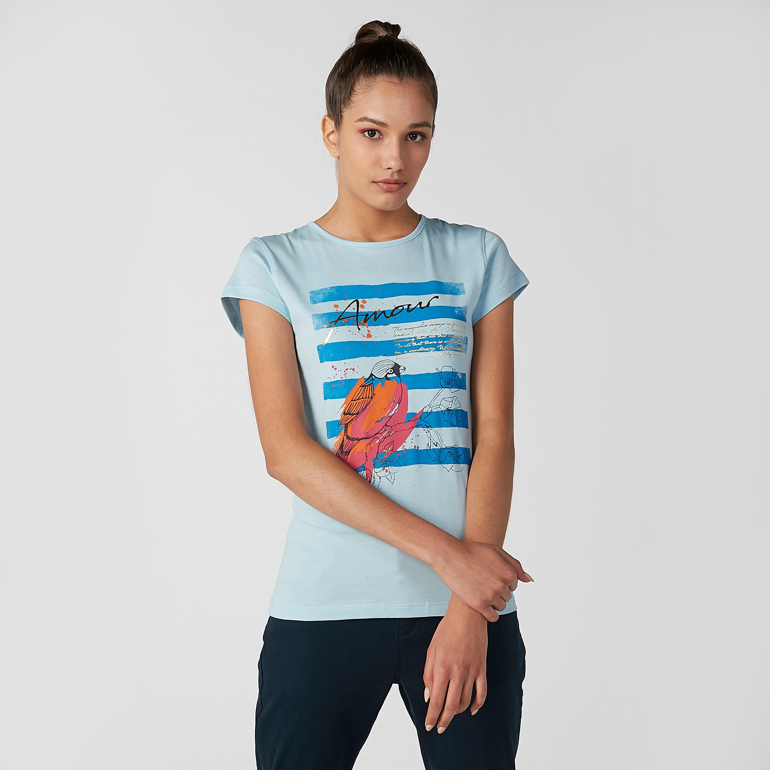 تيشيرت مستدام سليم بياقة مستديرة وأكمام كاب وطبعات -women-clothing-tshirts-image-1