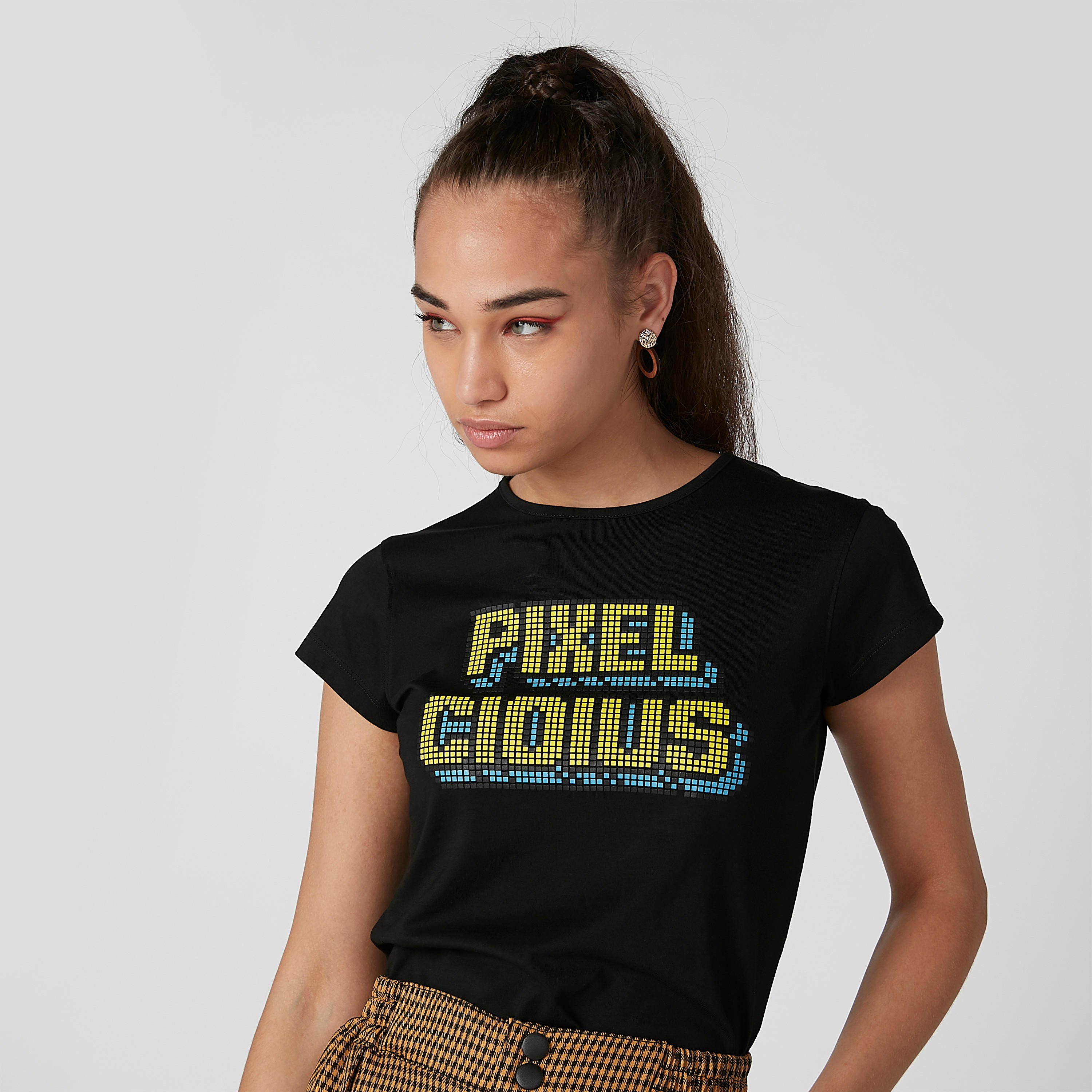 تيشيرت بياقة مستديرة وأكمام كاب وطبعات-women-clothing-tshirts-image-2