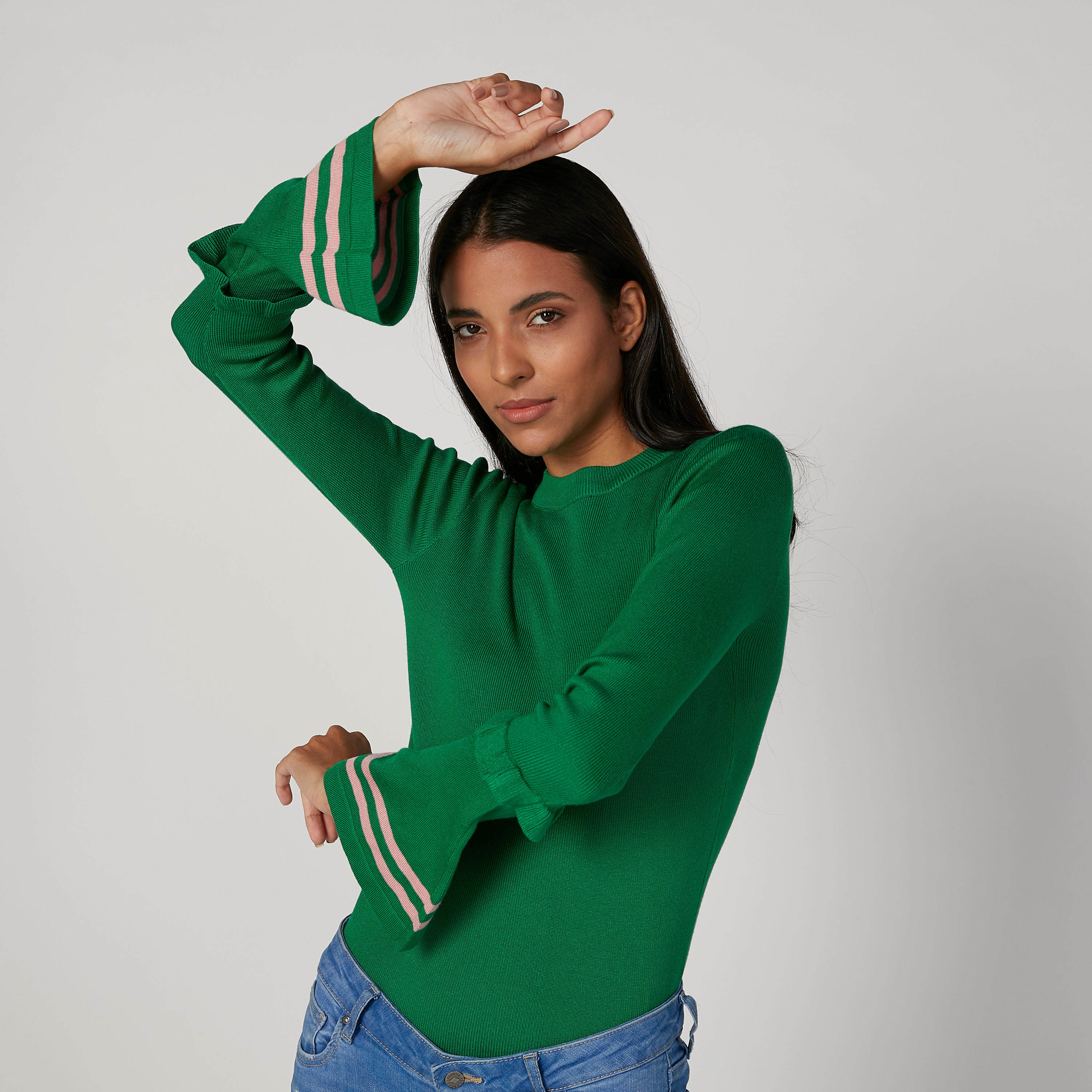 تيشيرت مستدام سليم بياقة مستديرة وأكمام كاب وطبعات-women-clothing-tshirts-image-1