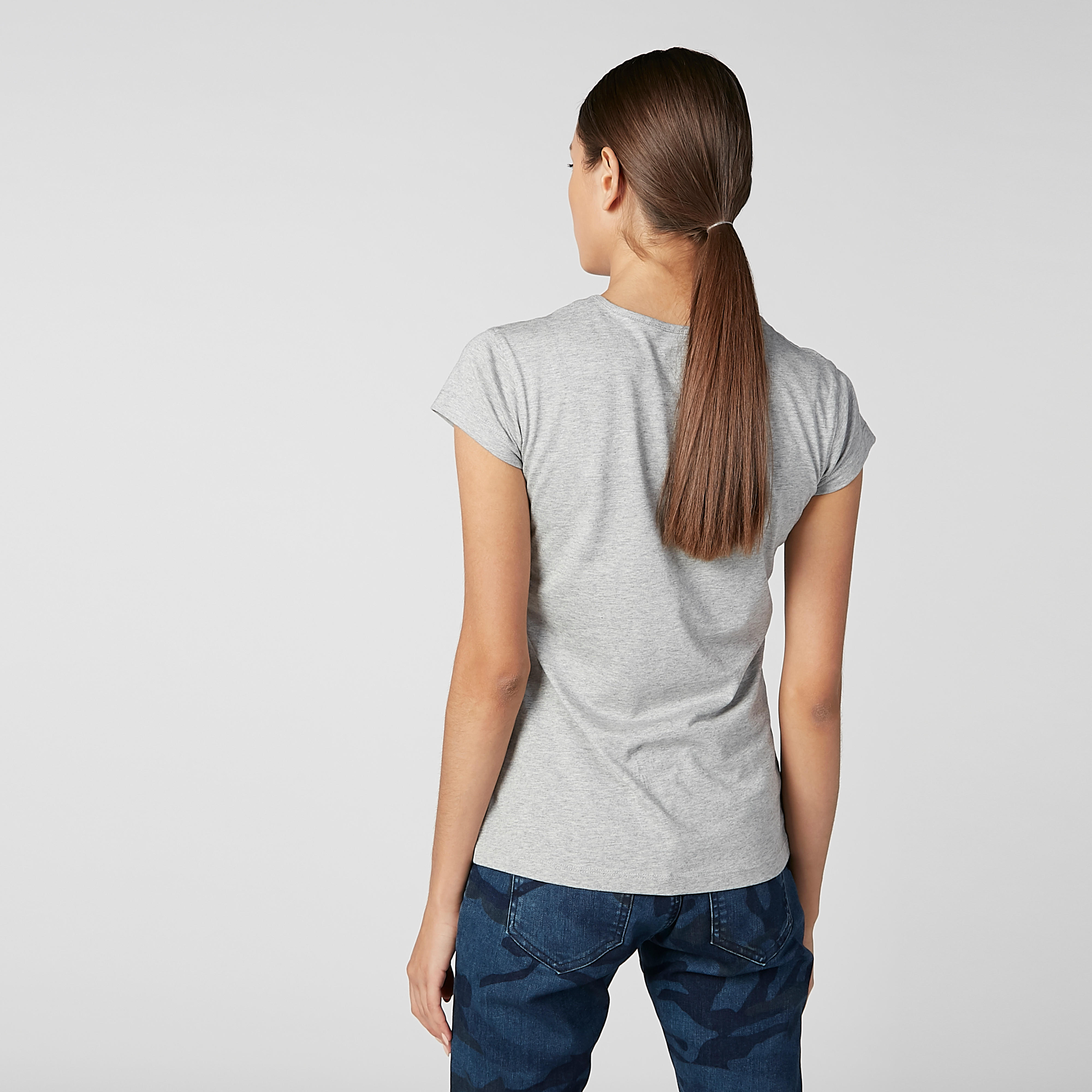 تيشيرت مستدام سليم بأكمام كاب وطبعات-women-clothing-tshirts-image-3
