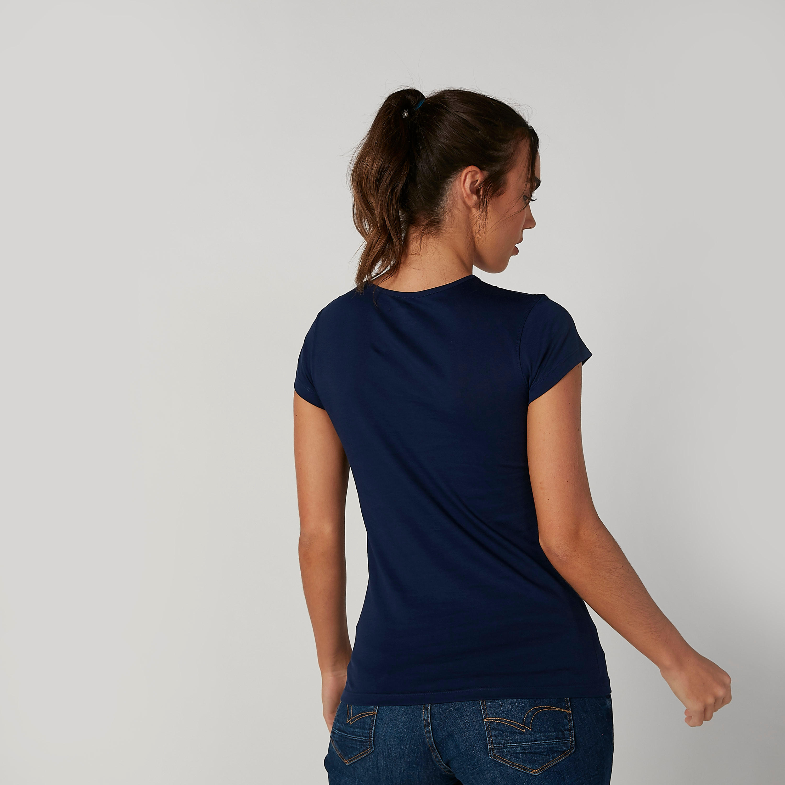 تيشيرت مستدام سليم بياقة مستديرة وأكمام كاب وطبعات -women-clothing-tshirts-image-2