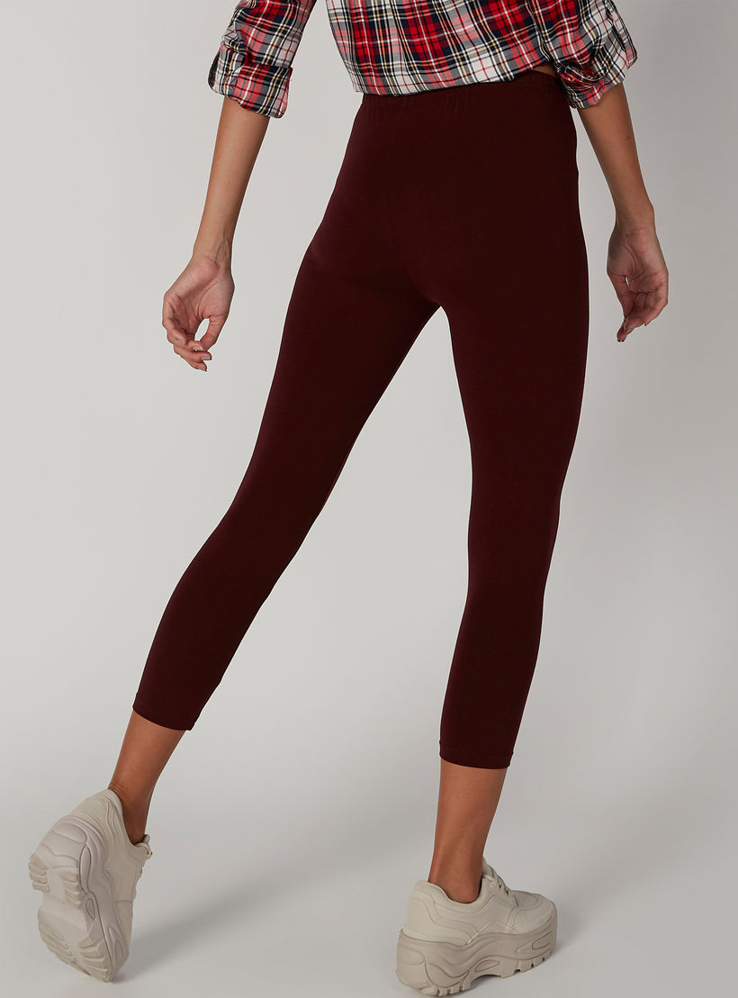 بنطلون ليقنز قصير سادة بخصر مطاطي-women-clothing-bottoms-leggings-image-4