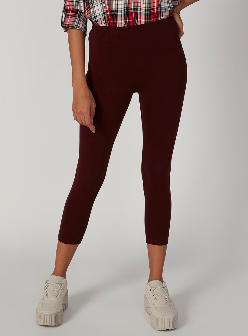 بنطلون ليقنز قصير سادة بخصر مطاطي-women-clothing-bottoms-leggings-image-3