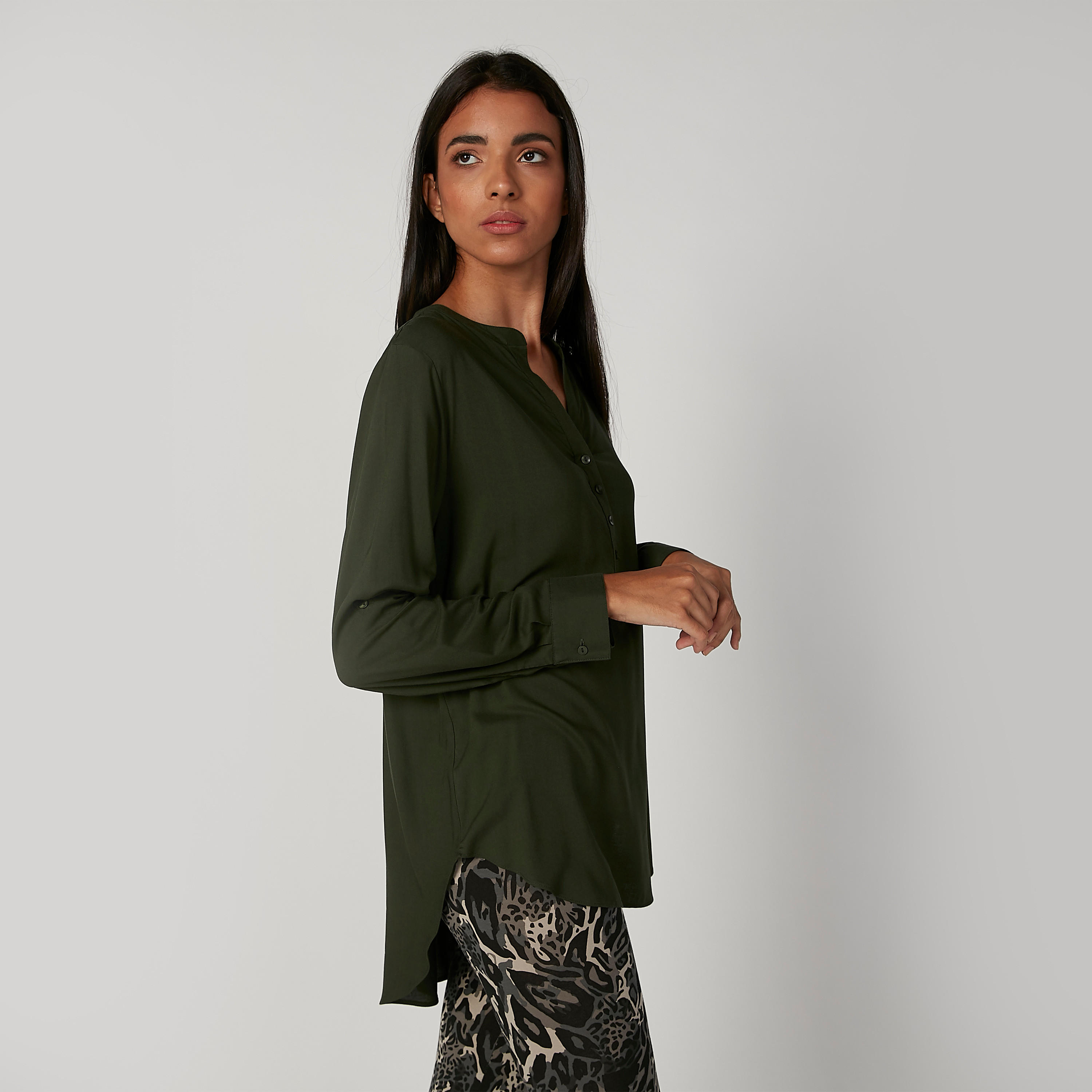 Plain Top with V-neck and Long Sleeves-women-clothing-shirtsandblouses-blouses-image-3