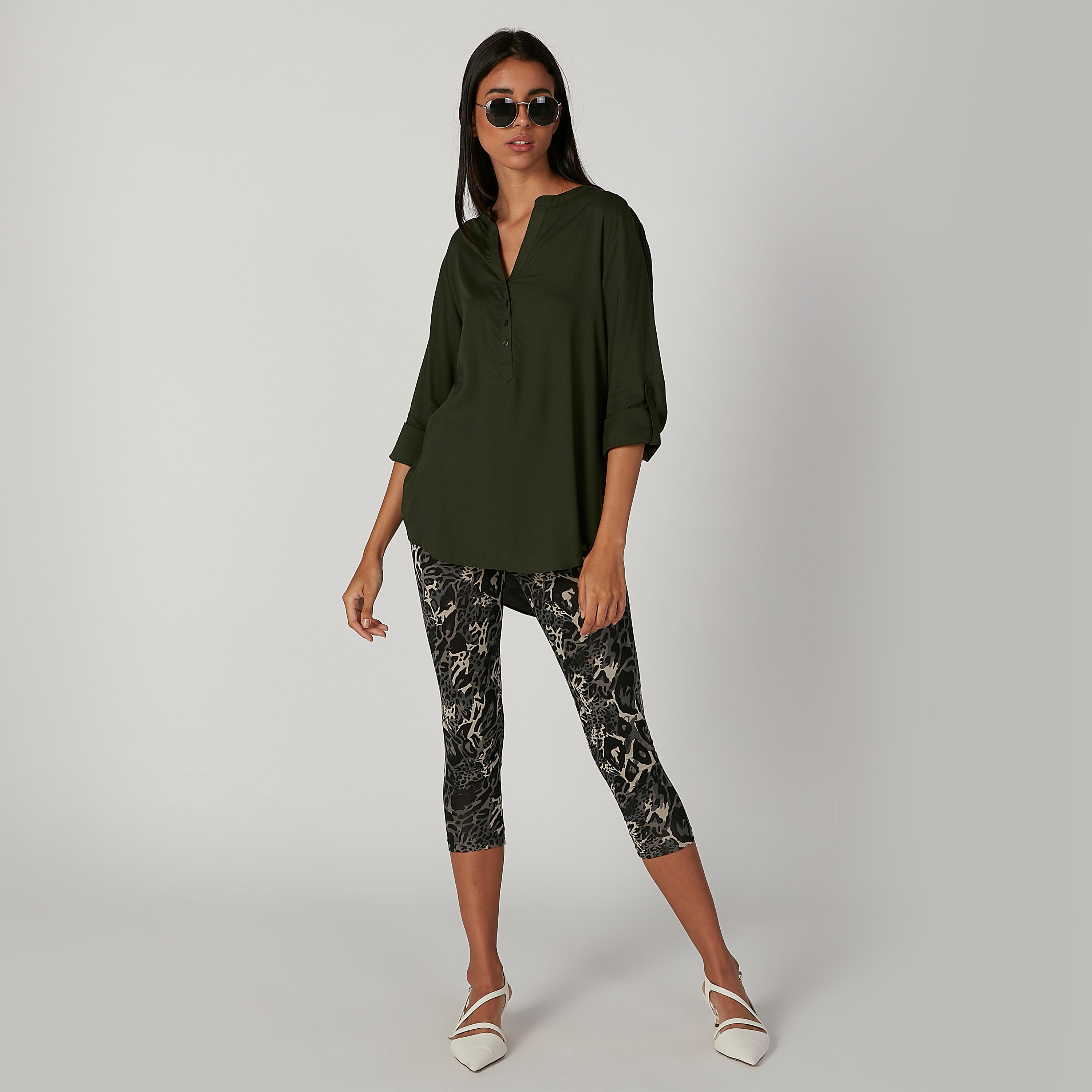 Plain Top with V-neck and Long Sleeves-women-clothing-shirtsandblouses-blouses-image-4