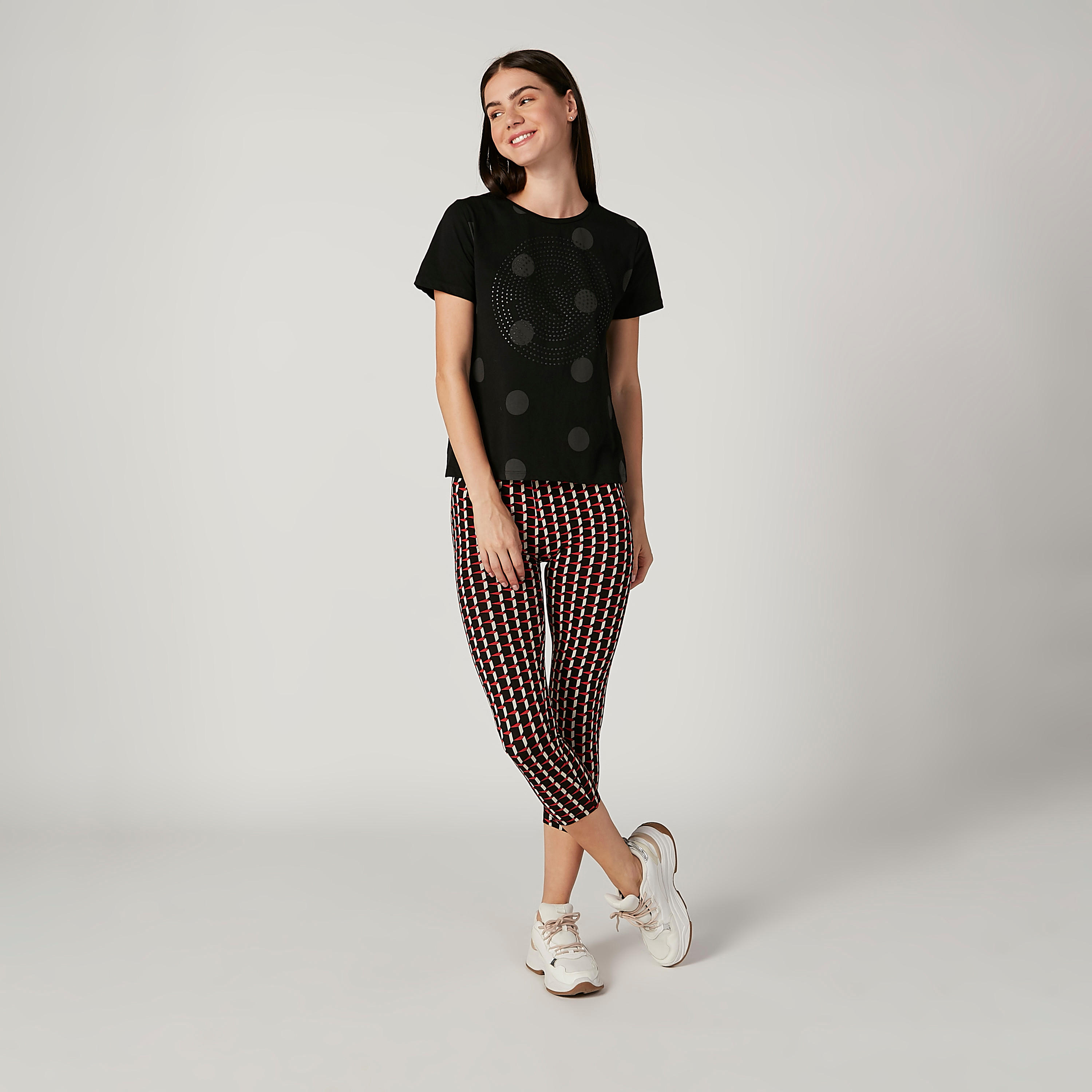 بنطلون ليقنز بطول 3/4 وخصر مطّاطي وطبعات-women-clothing-bottoms-leggings-image-2
