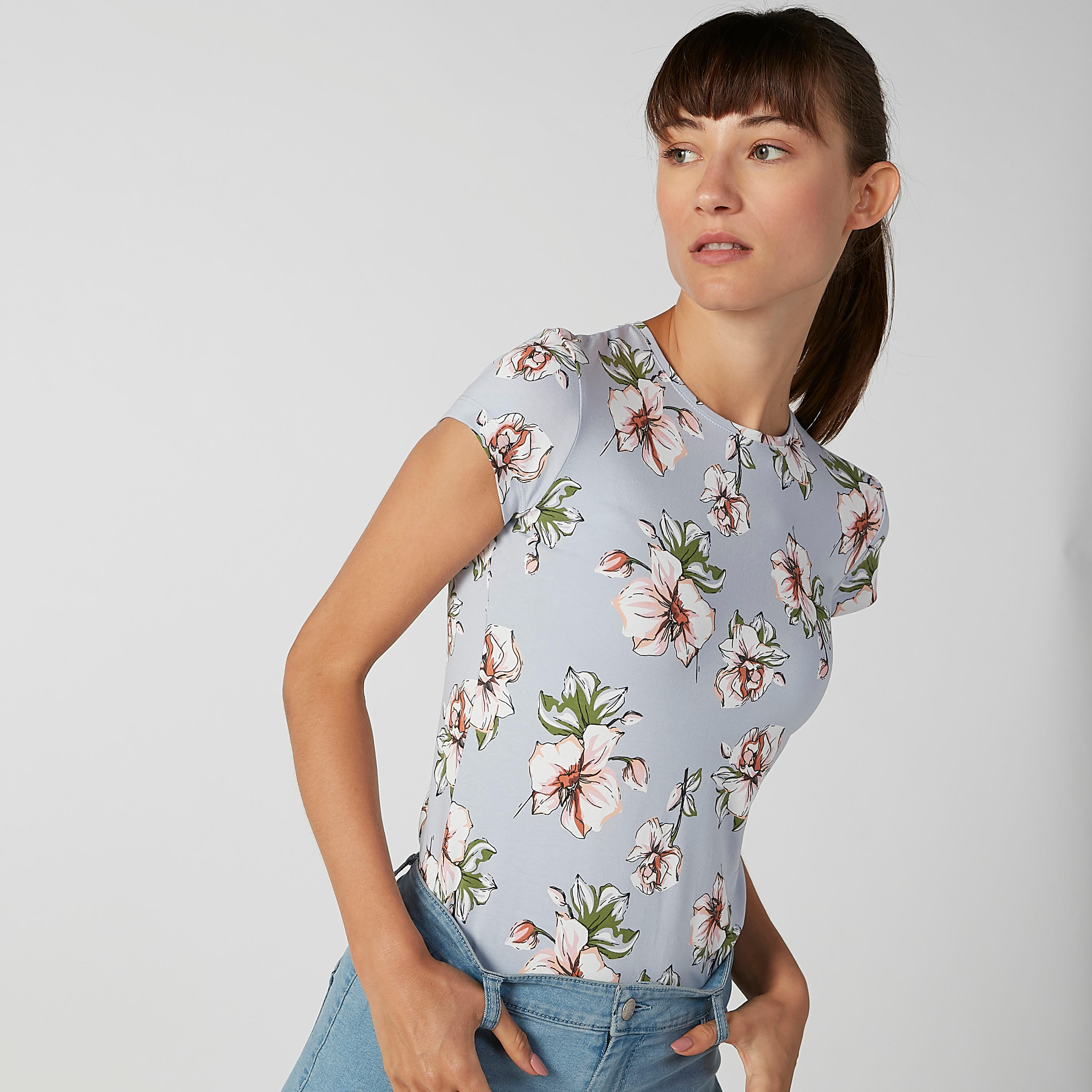 Floral Printed T-shirt with Round Neck and Short Sleeves-women-clothing-tshirts-image-4