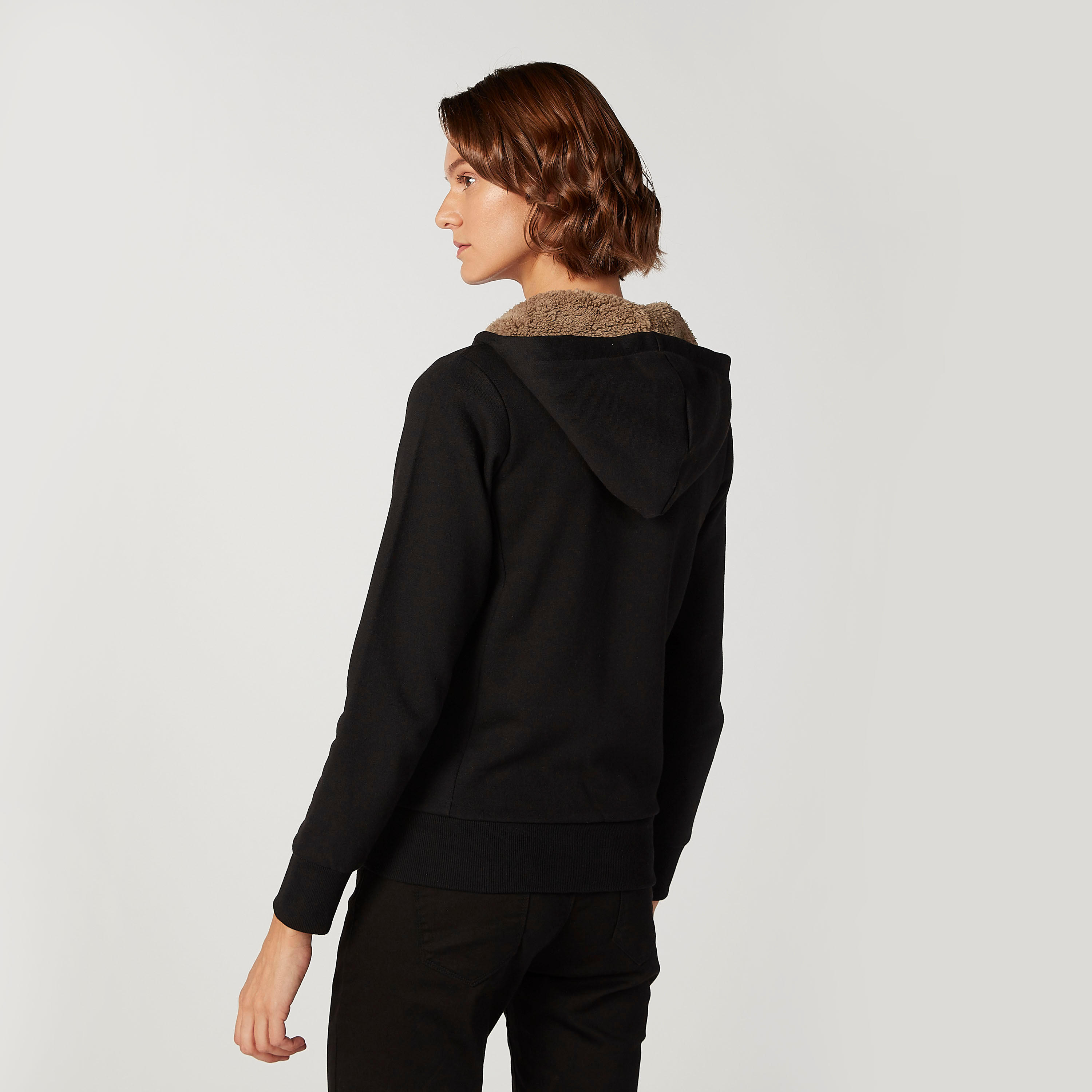 جاكيت سادة بقبعة وأكمام طويلة-women-winterwear-coatsandjackets-jackets-image-12