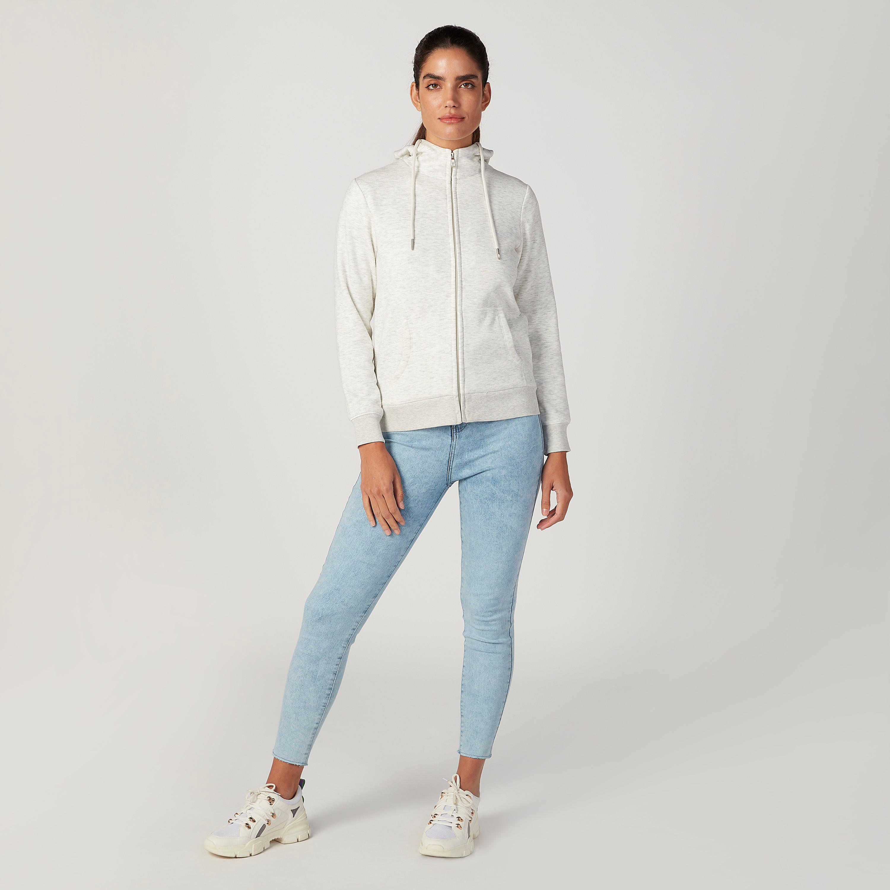 جاكيت سادة بقبعة وأكمام طويلة-women-winterwear-coatsandjackets-jackets-image-2