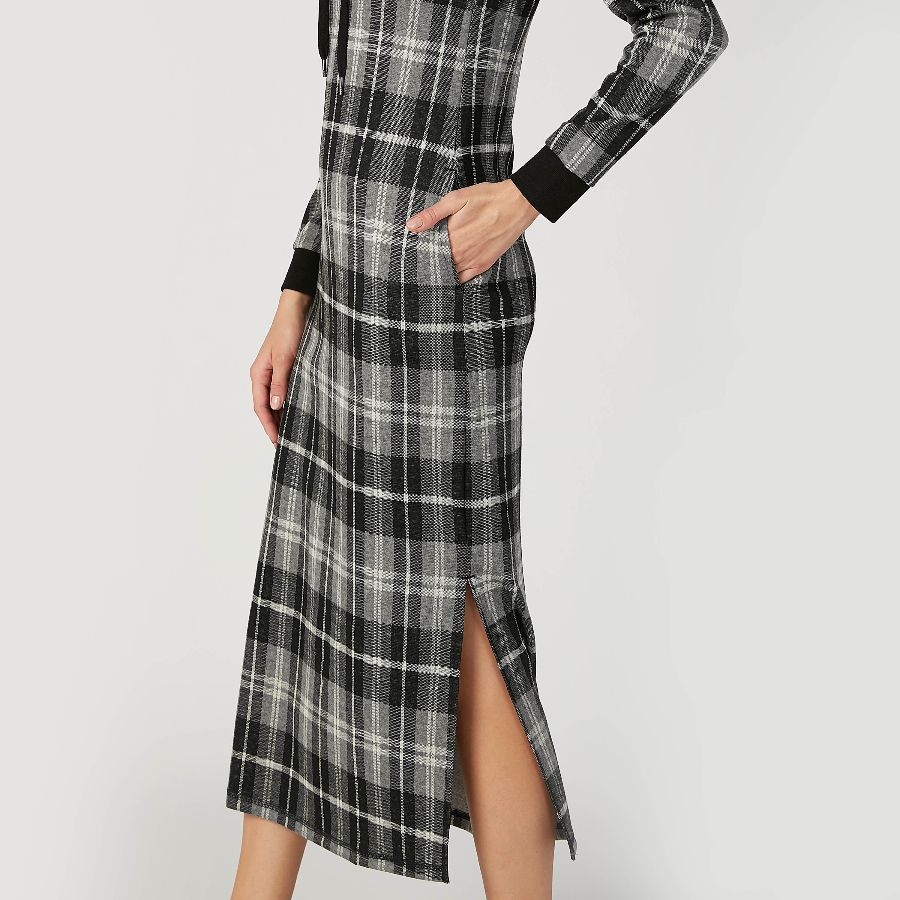 فستان قميص كاروهات متوسط الطول بأكمام طويلة وقبعة وجيوب-women-clothing-dresses-image-3