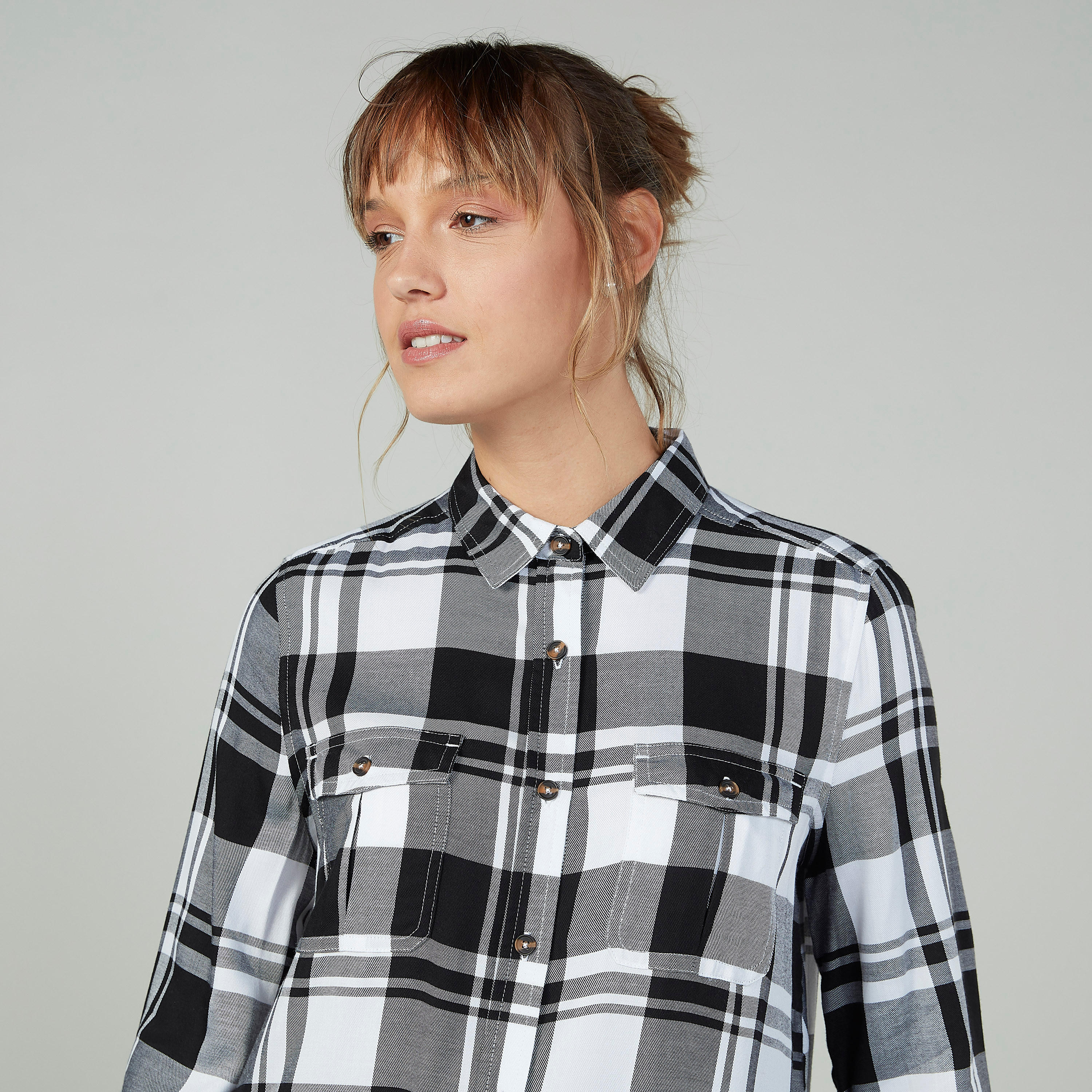 تيشيرت مستدام سليم بياقة مستديرة وطبعات سمايلي وورلد -women-clothing-dresses-image-3