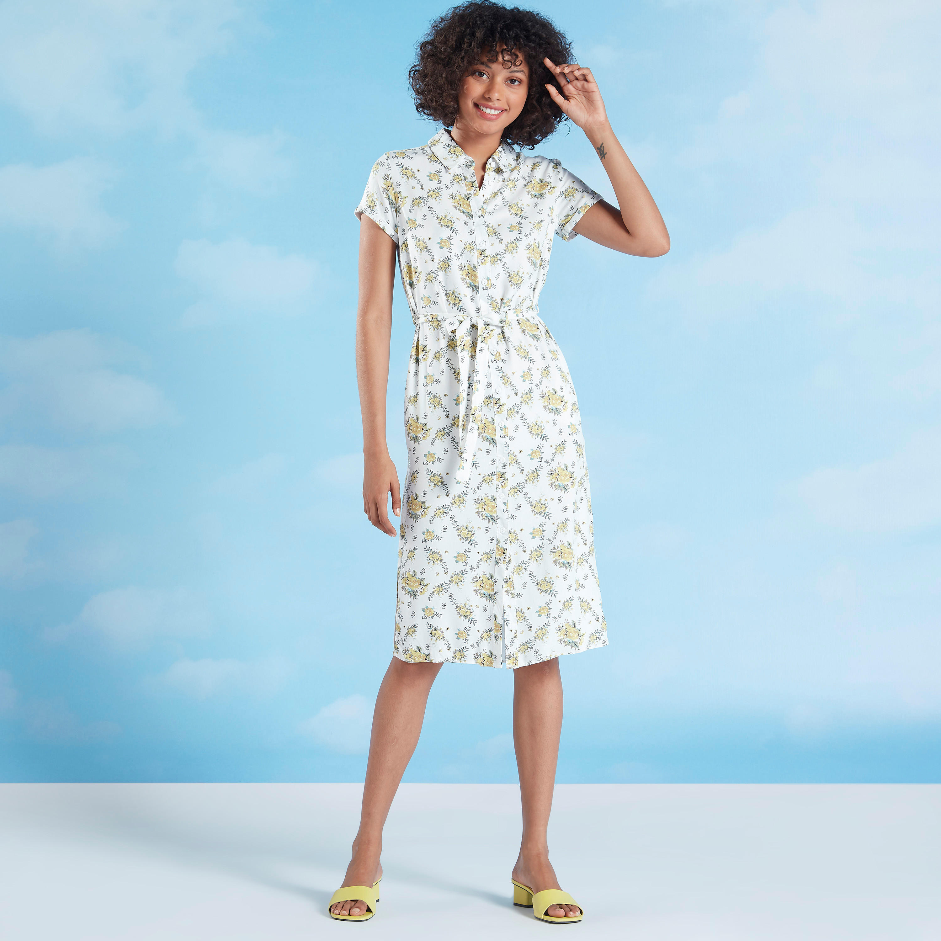 فستان قميص متوسط الطول بأكمام قصيرة وجيوب وطبعات-women-clothing-dresses-image-1