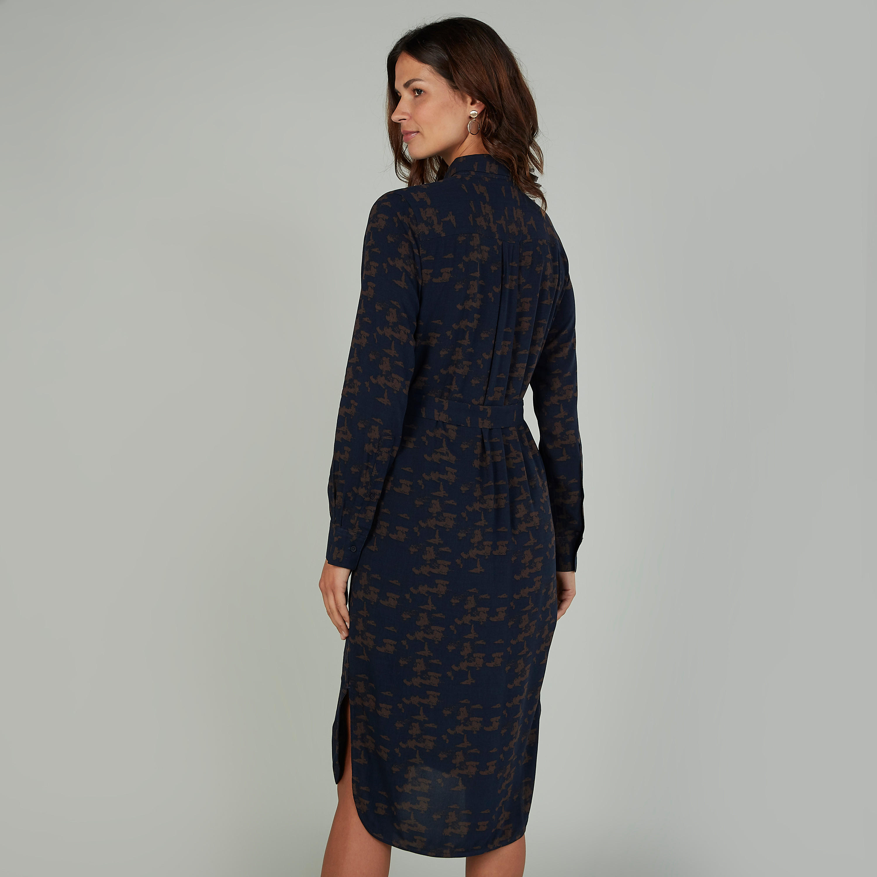 قميص نوم مستدام متوسط الطول بأكمام طويلة وأربطة وطبعات -women-clothing-dresses-image-4
