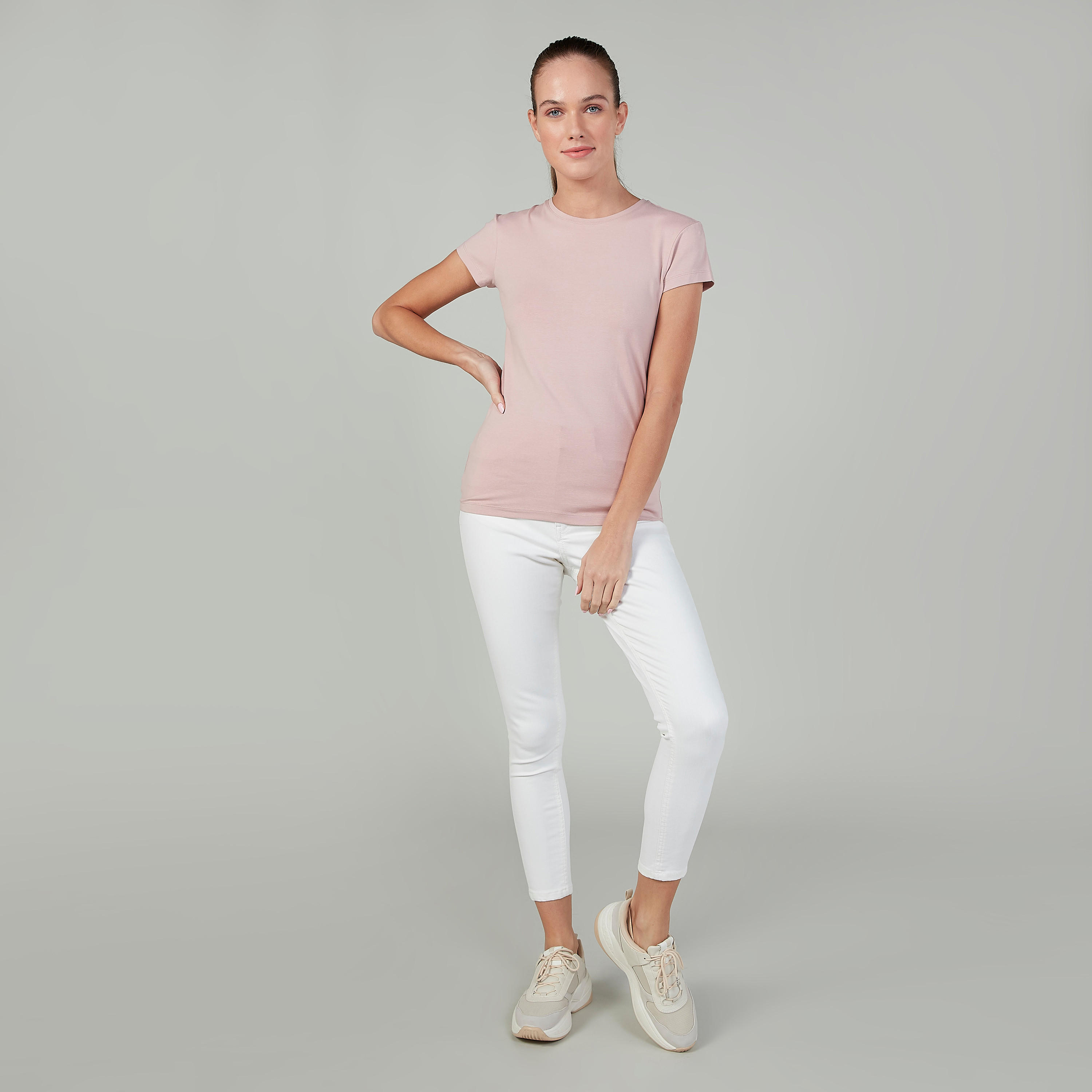 تيشيرت سادة بياقة مستديرة وأكمام قصيرة-women-clothing-tshirts-image-2