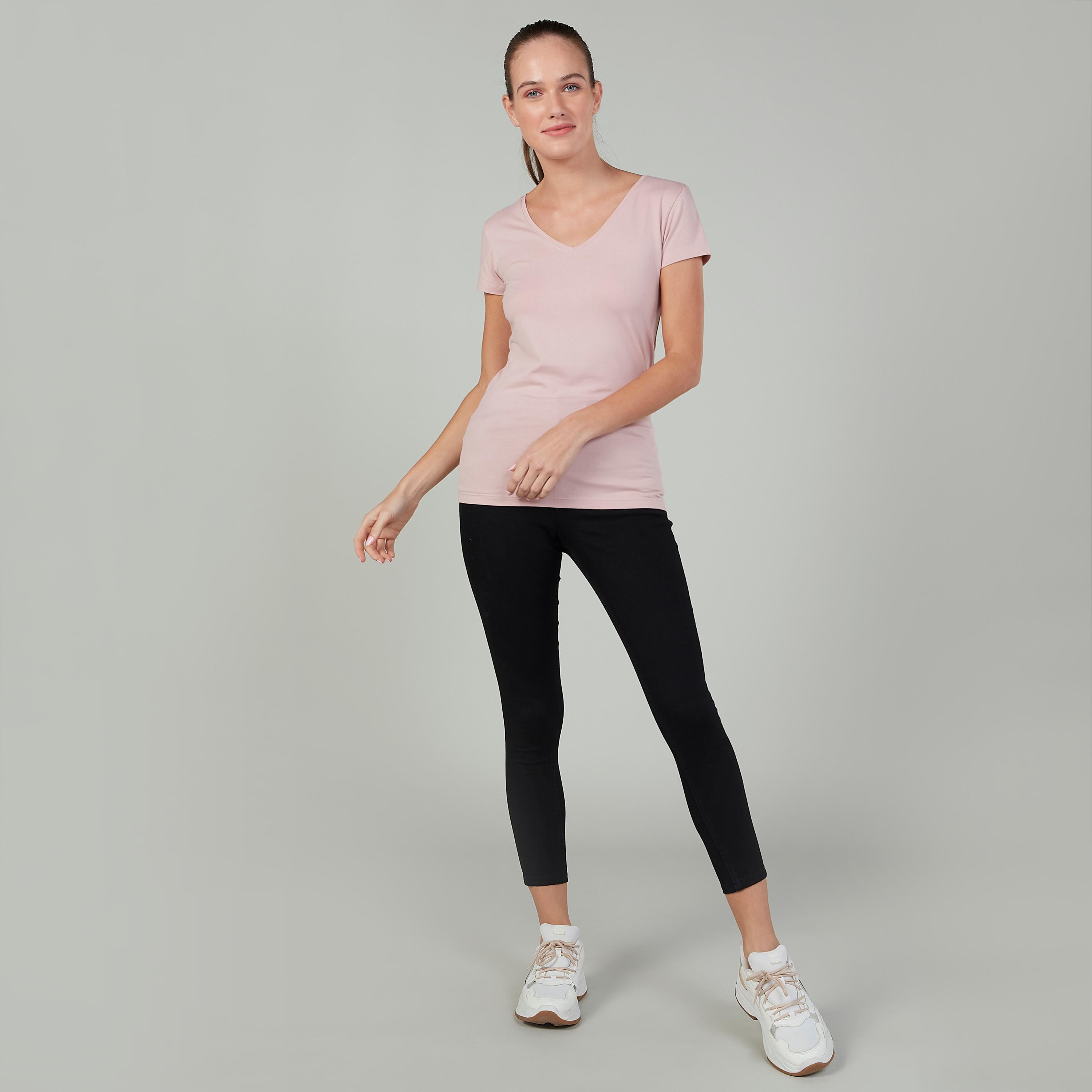 تيشيرت سادة بياقة V وأكمام قصيرة-women-clothing-tshirts-image-4