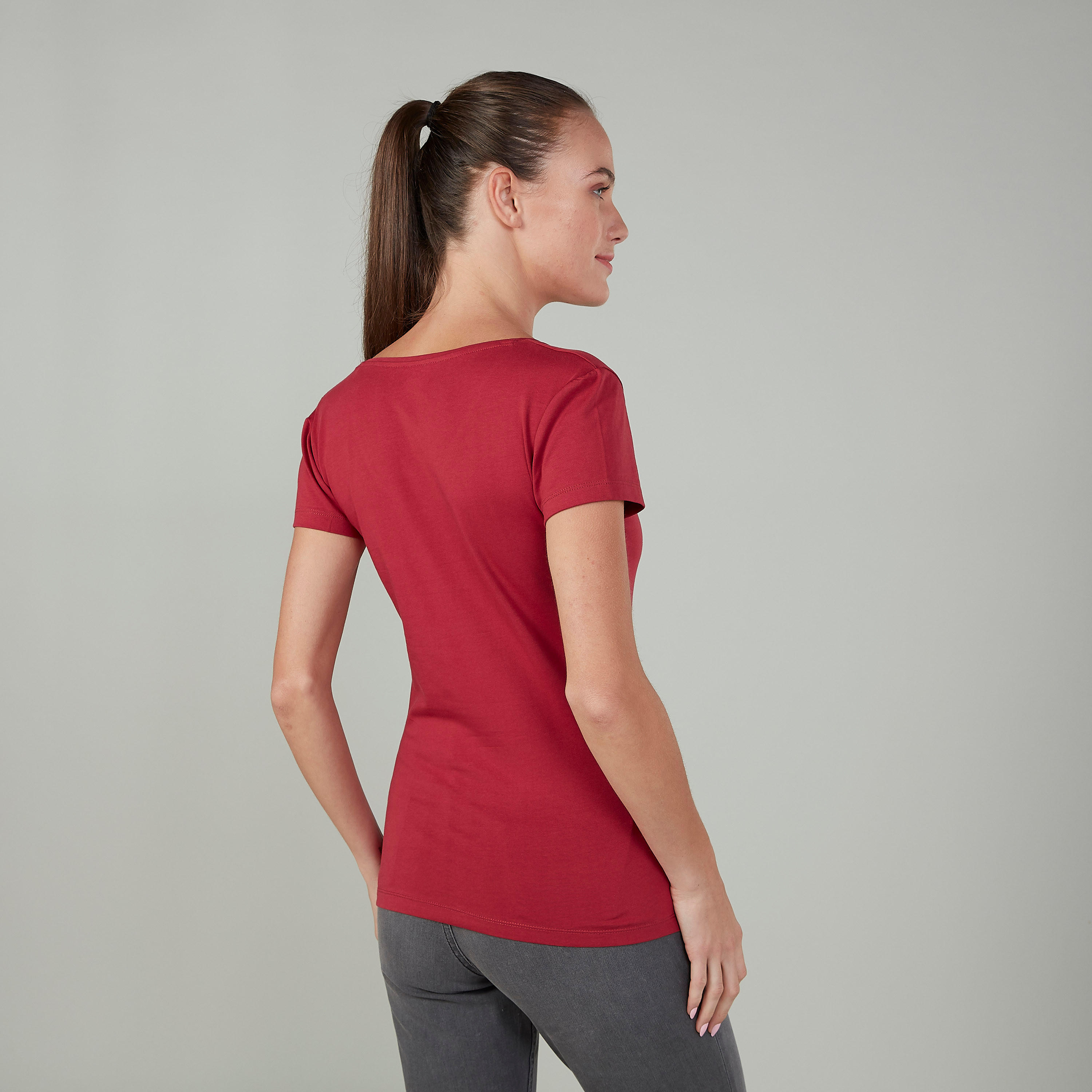 تيشيرت سادة بياقة V وأكمام قصيرة-women-clothing-tshirts-image-4