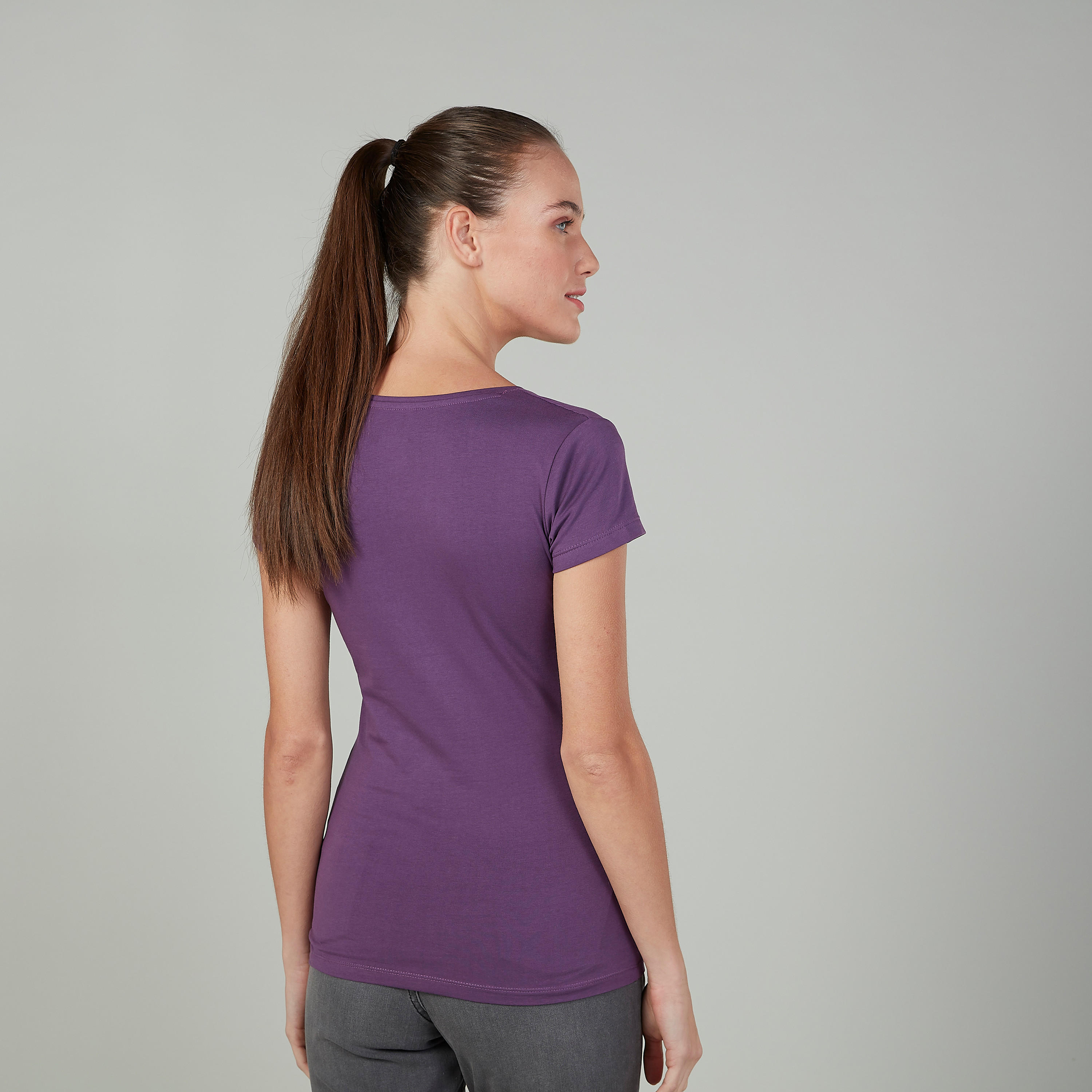 تيشيرت سادة بياقة V وأكمام قصيرة-women-clothing-tshirts-image-4