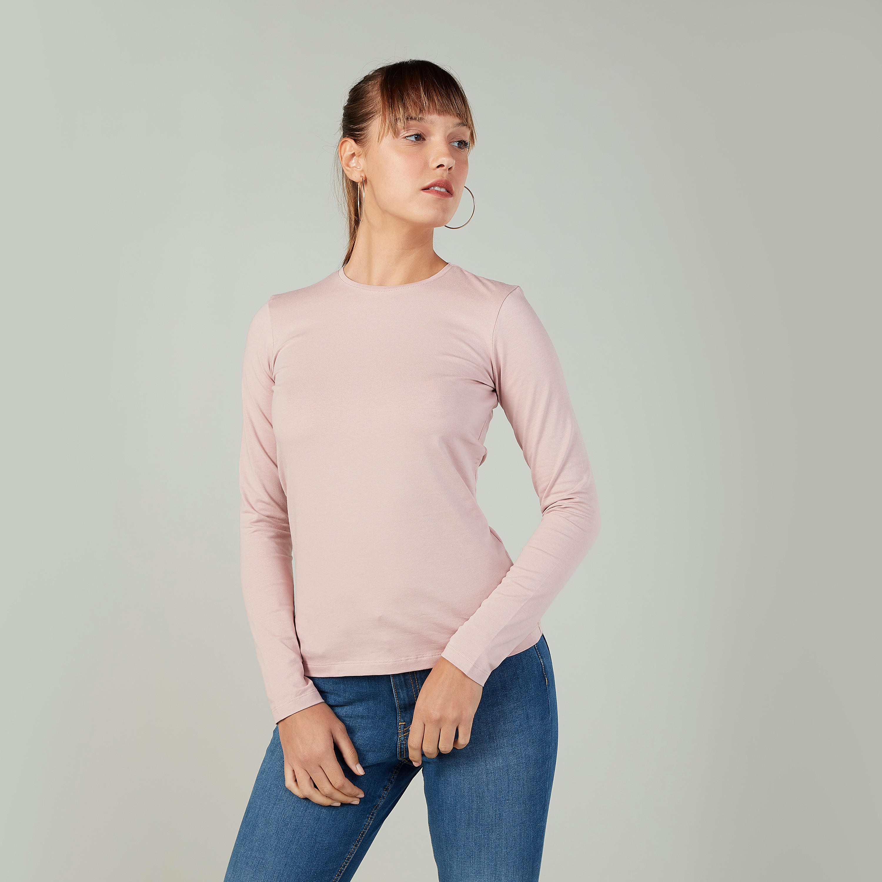تيشيرت سادة بياقة مستديرة وأكمام طويلة-women-clothing-tshirts-image-1