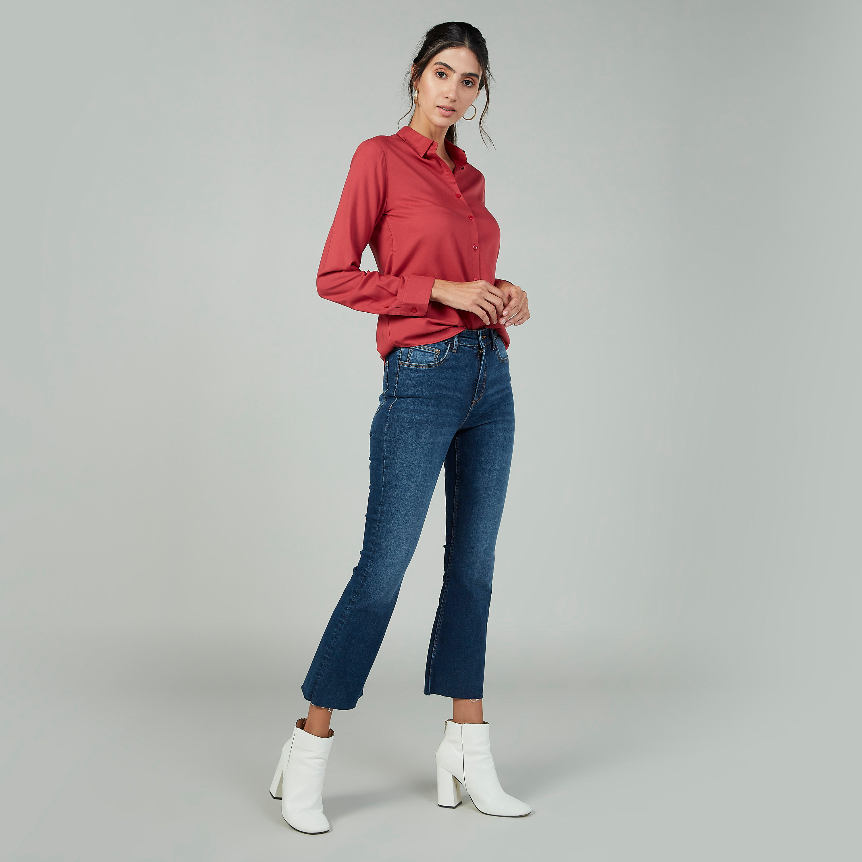 قميص سادة بياقة عاديّة وأكمام طويلة-women-clothing-shirtsandblouses-shirts-image-3