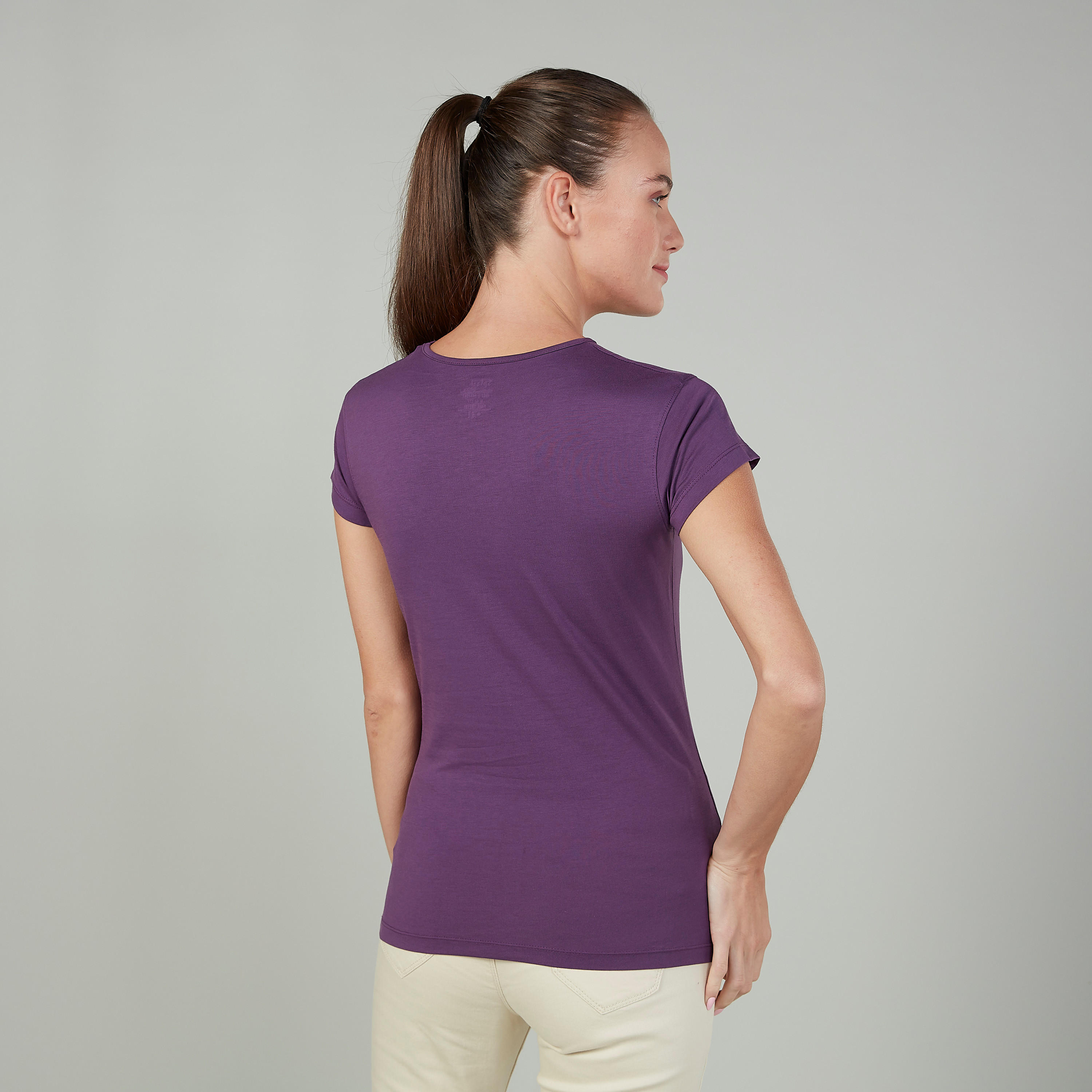 تيشيرت سليم بياقة مستديرة وأكمام كاب وطبعات-women-clothing-tshirts-image-4