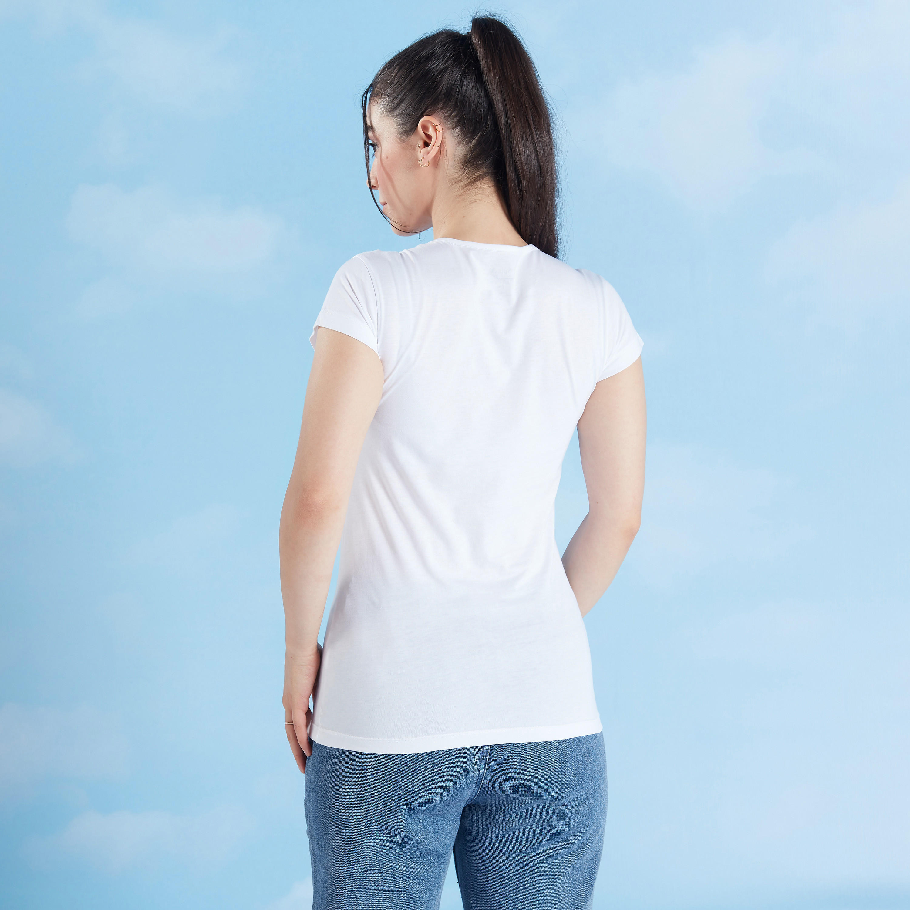 تيشيرت سليم بياقة مستديرة وأكمام كاب وطبعات-women-clothing-tshirts-image-4