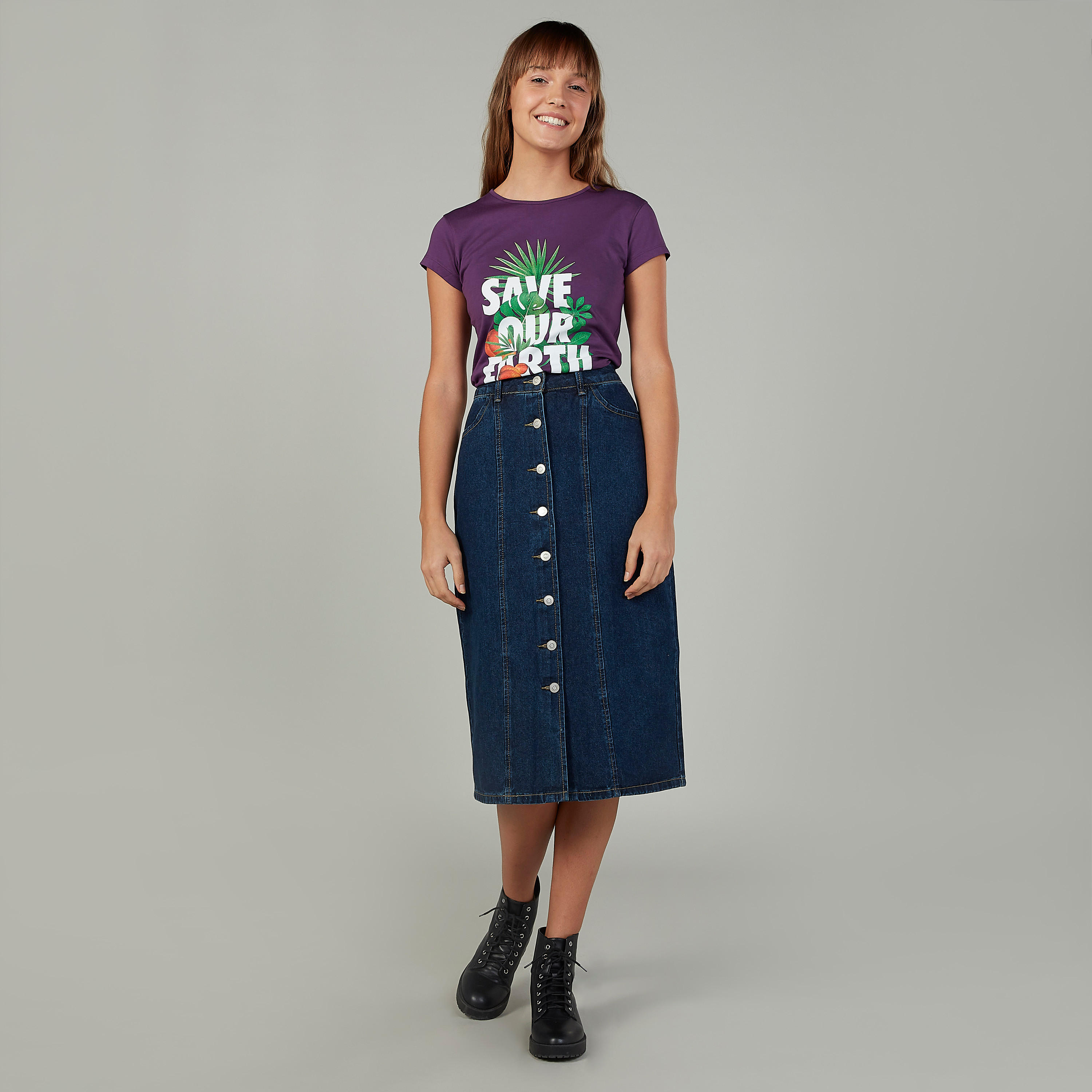 تيشيرت سليم بياقة مستديرة وأكمام كاب وطبعات-women-clothing-tshirts-image-2