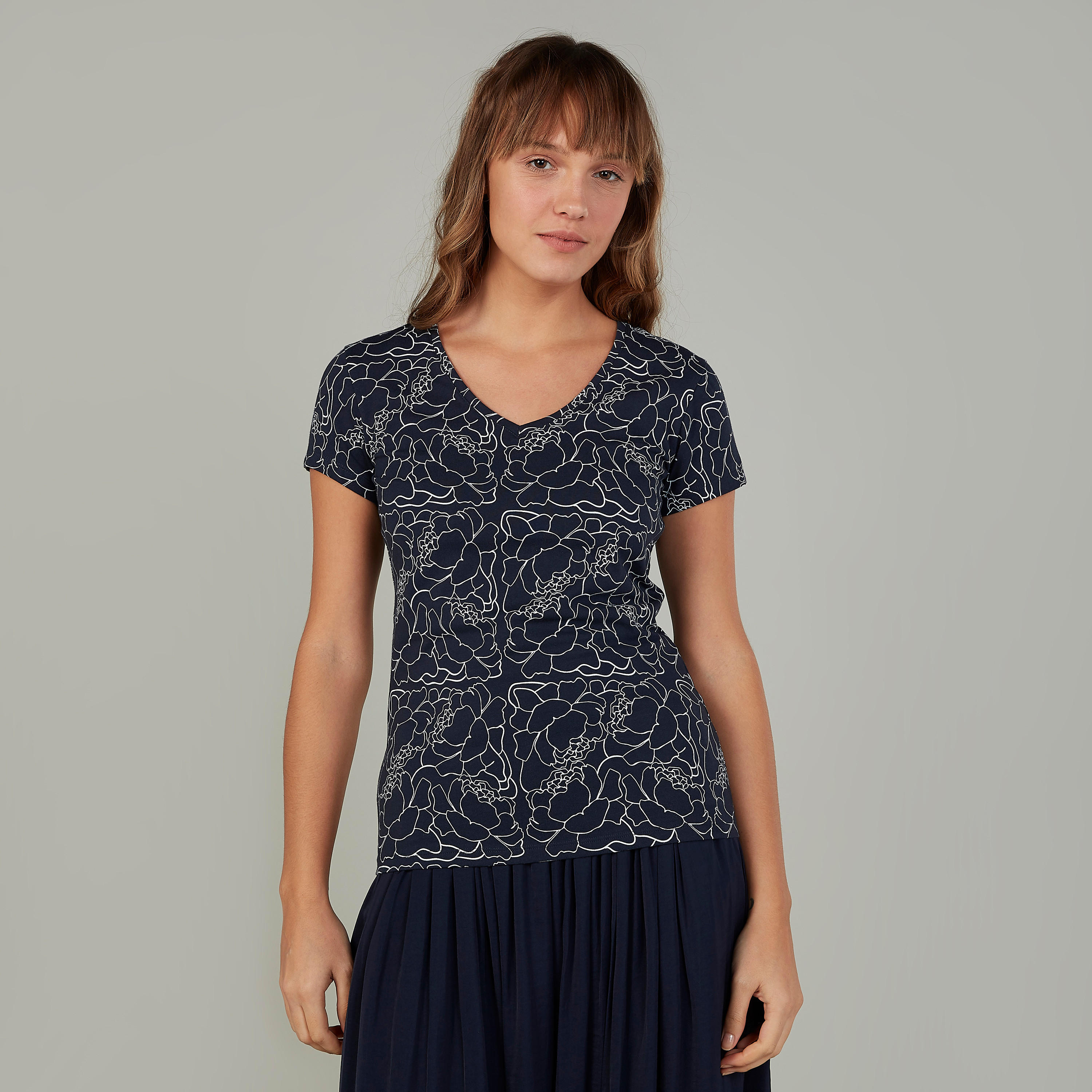 Printed T-shirt with V-neck and Short Sleeves-women-clothing-tshirts-image-1