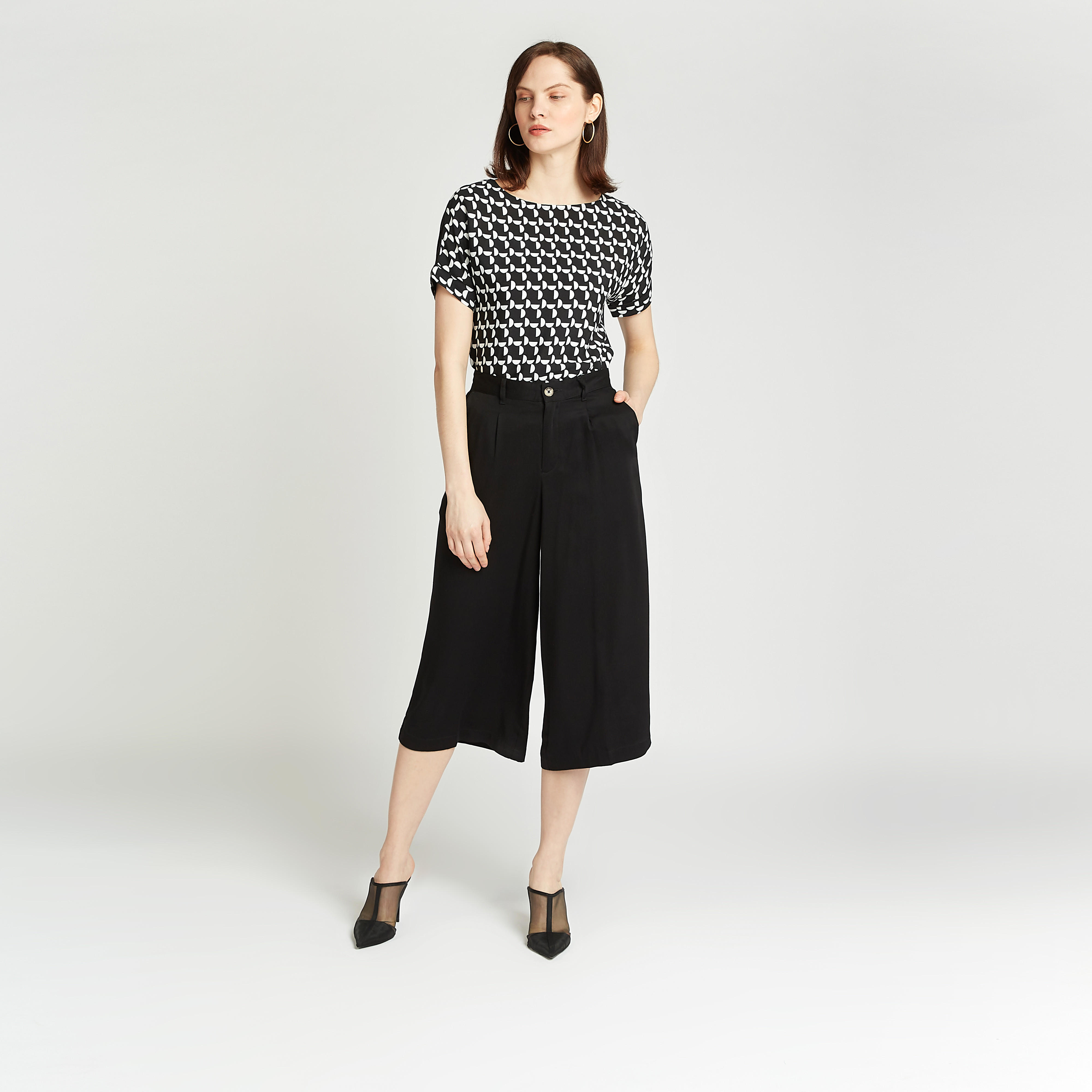 Slim Fit Printed Top with Boat Neck and Short Sleeves-women-clothing-shirtsandblouses-blouses-image-2