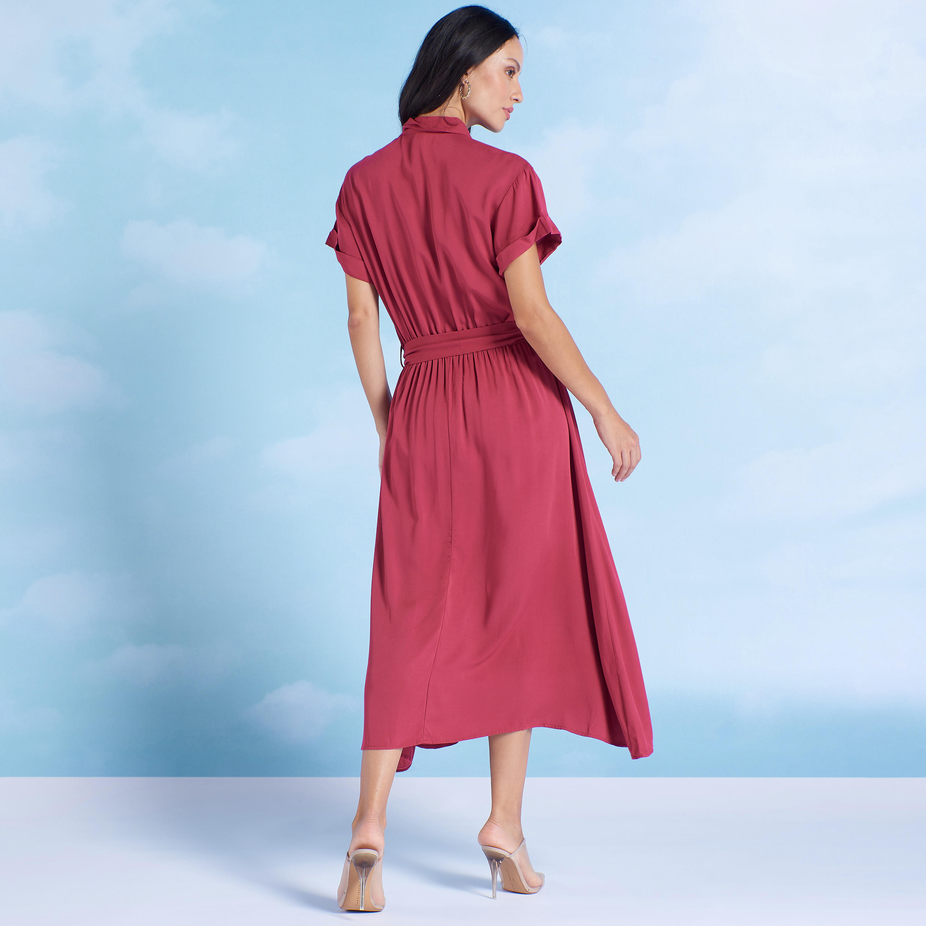 فستان قميص سادة ميدي بأكمام قصيرة ورباط-women-clothing-dresses-image-4