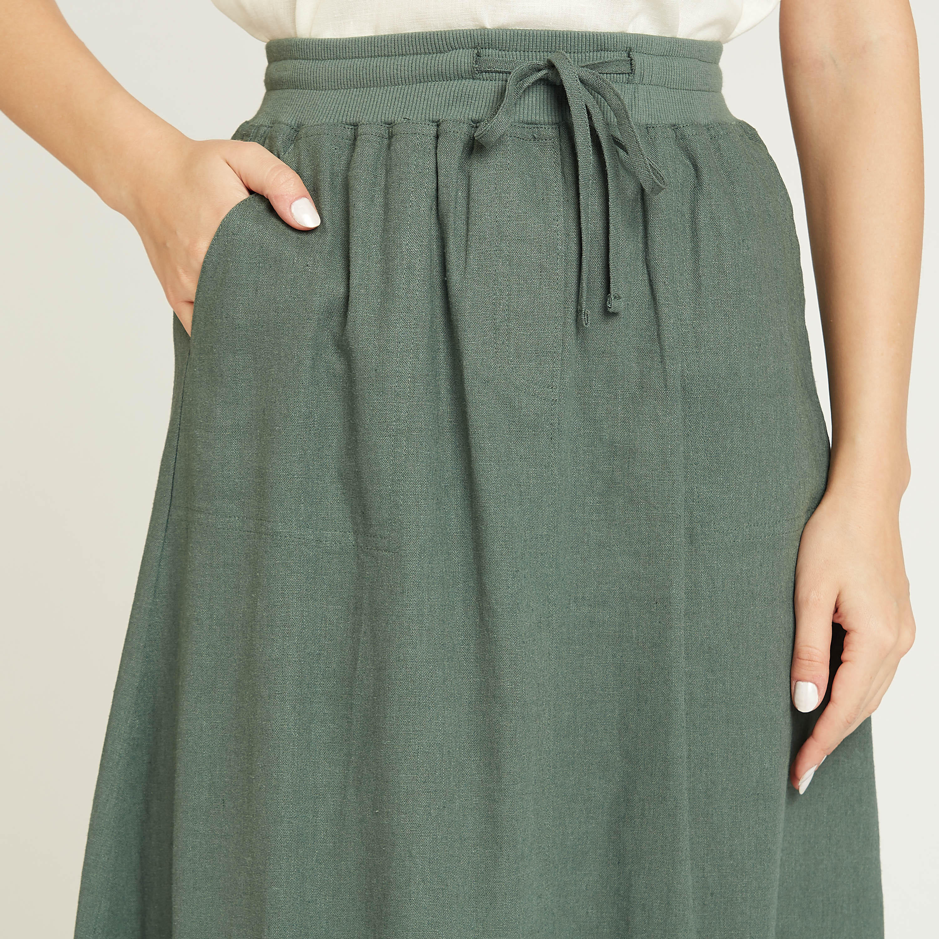 Slim Fit Solid Midi Skirt with Pocket Detail and Drawstring-women-clothing-bottoms-skirts-image-3