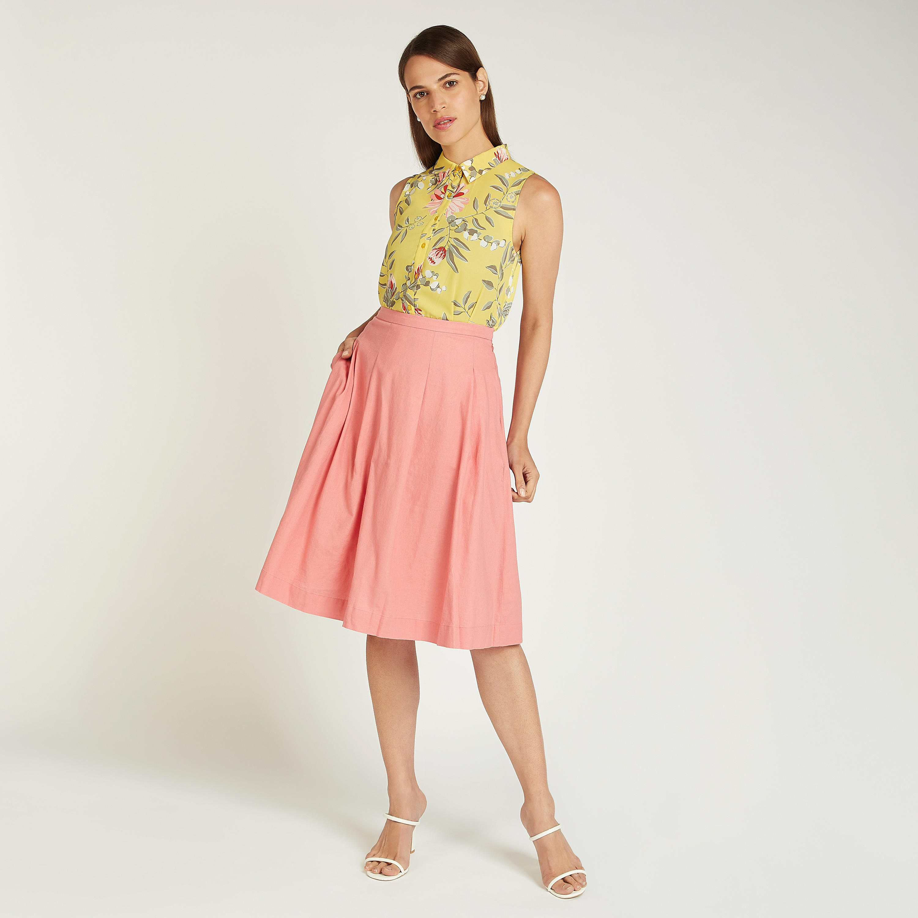 تنورة بارزة الملمس إيه لاين قصيرة بخصر مطّاطي-women-clothing-bottoms-skirts-image-2