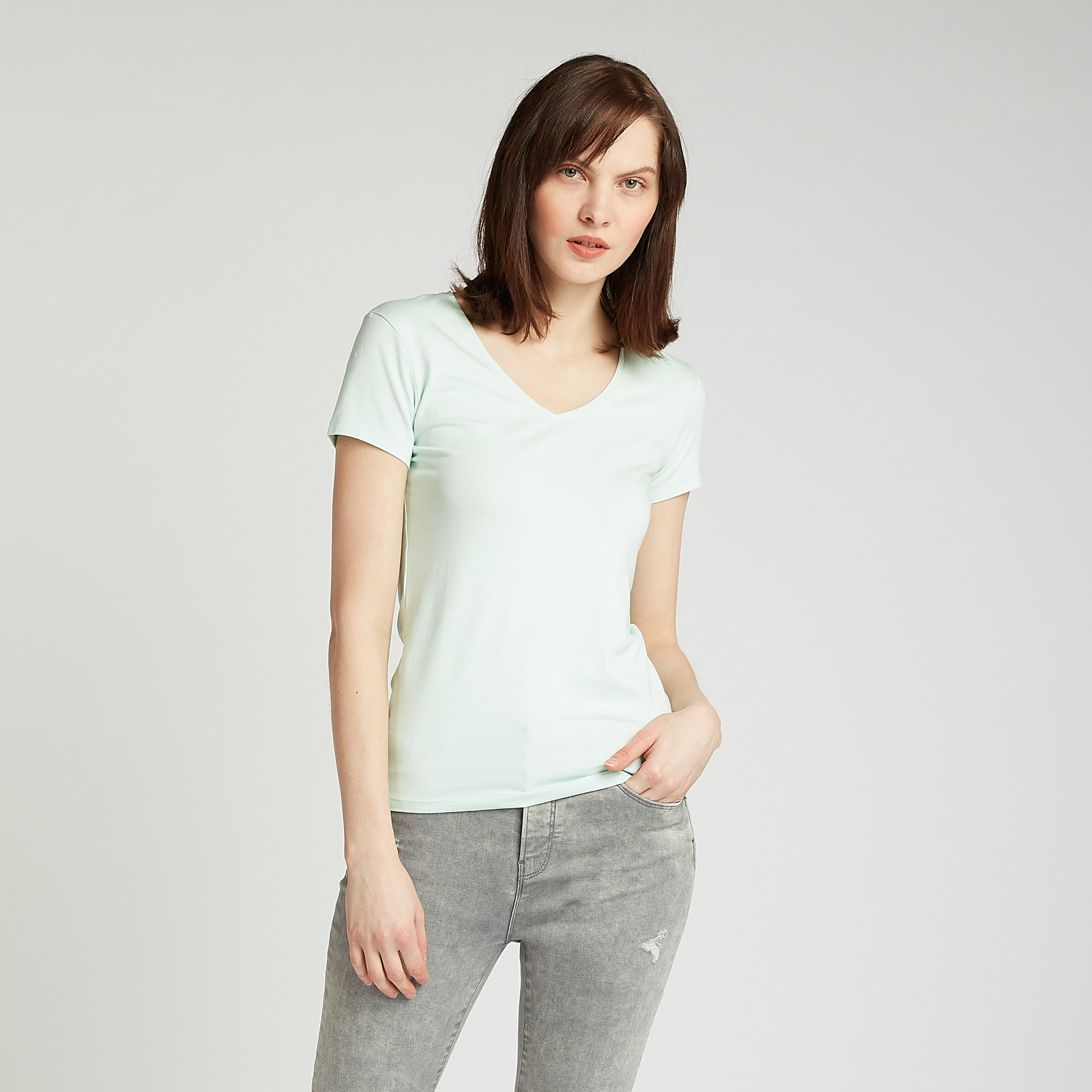 تيشيرت سادة بياقة V وأكمام قصيرة-women-clothing-tshirts-image-5