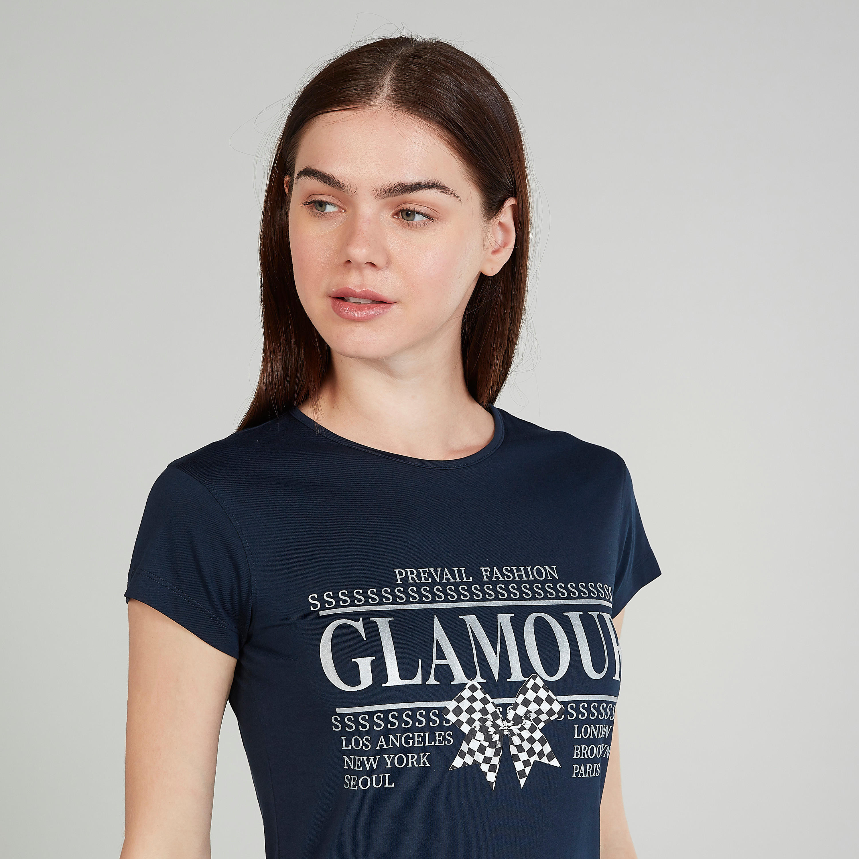 تيشيرت سليم بطبعات بياقة ضيّقة وأكمام كاب-women-clothing-tshirts-image-3