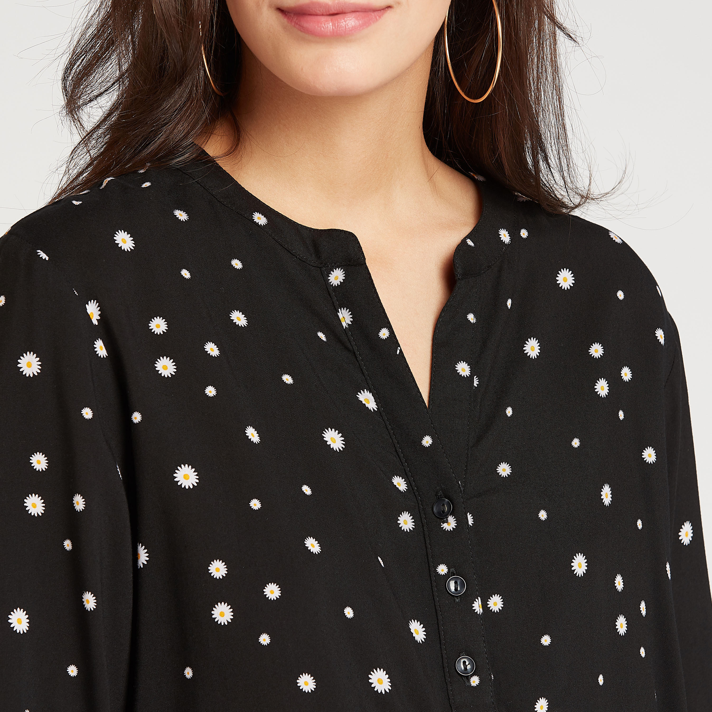بلوزة بأكمام طويلة وحوّاف غير مستوية و طبعات أزهار-women-clothing-shirtsandblouses-blouses-image-3