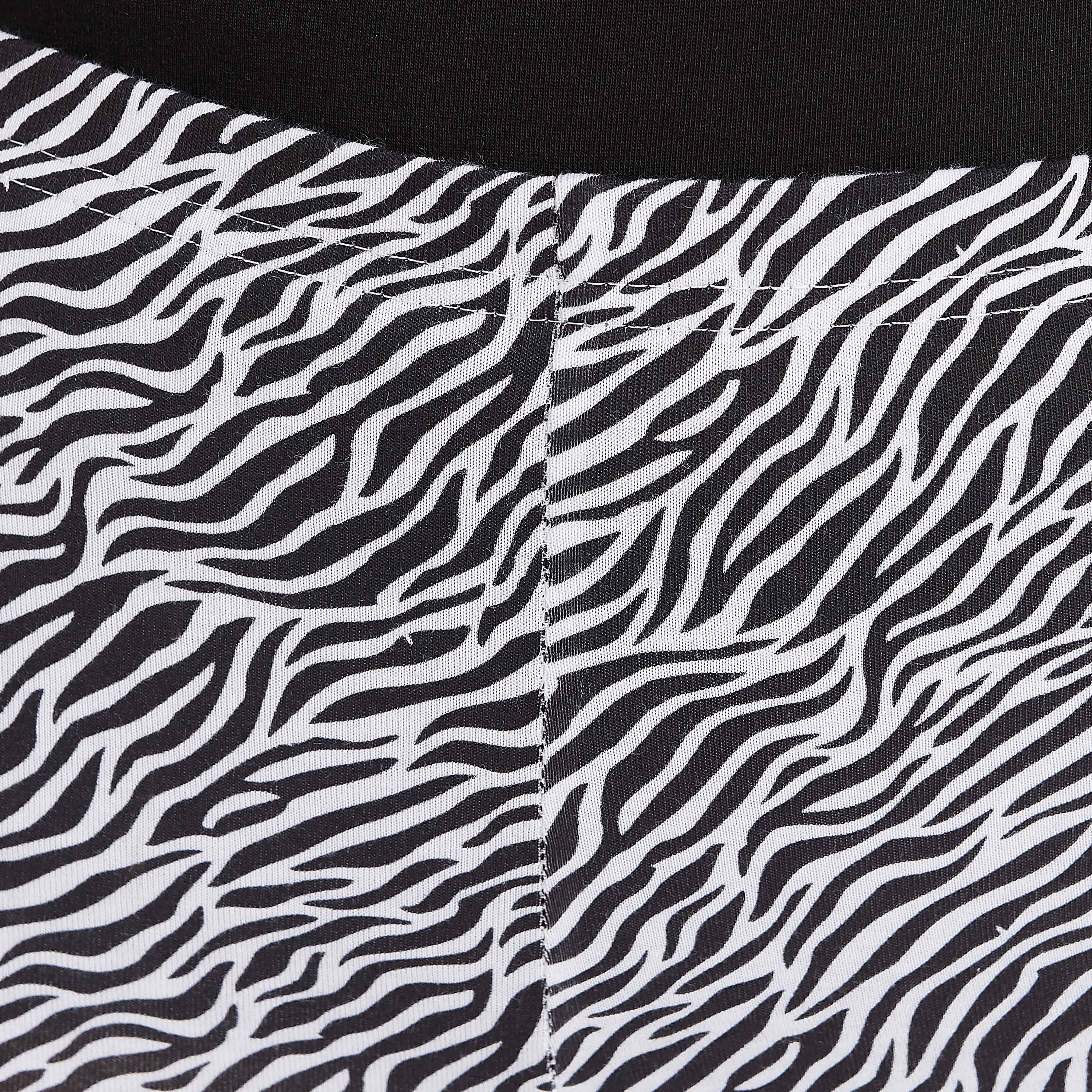 بنطلون ليقنز مستدام قصير بخصر مطّاطي وطبعات حيوانات-women-clothing-bottoms-leggings-image-3