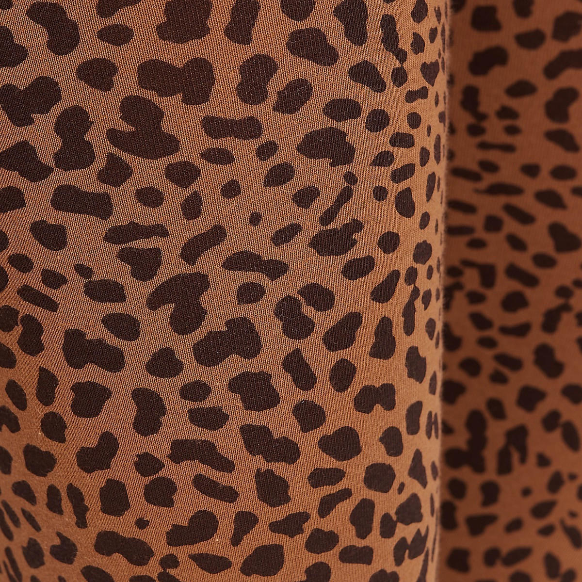 بنطلون ليقنز مستدام بخصر مطّاطي وطبعات حيوانات-women-clothing-bottoms-leggings-image-3