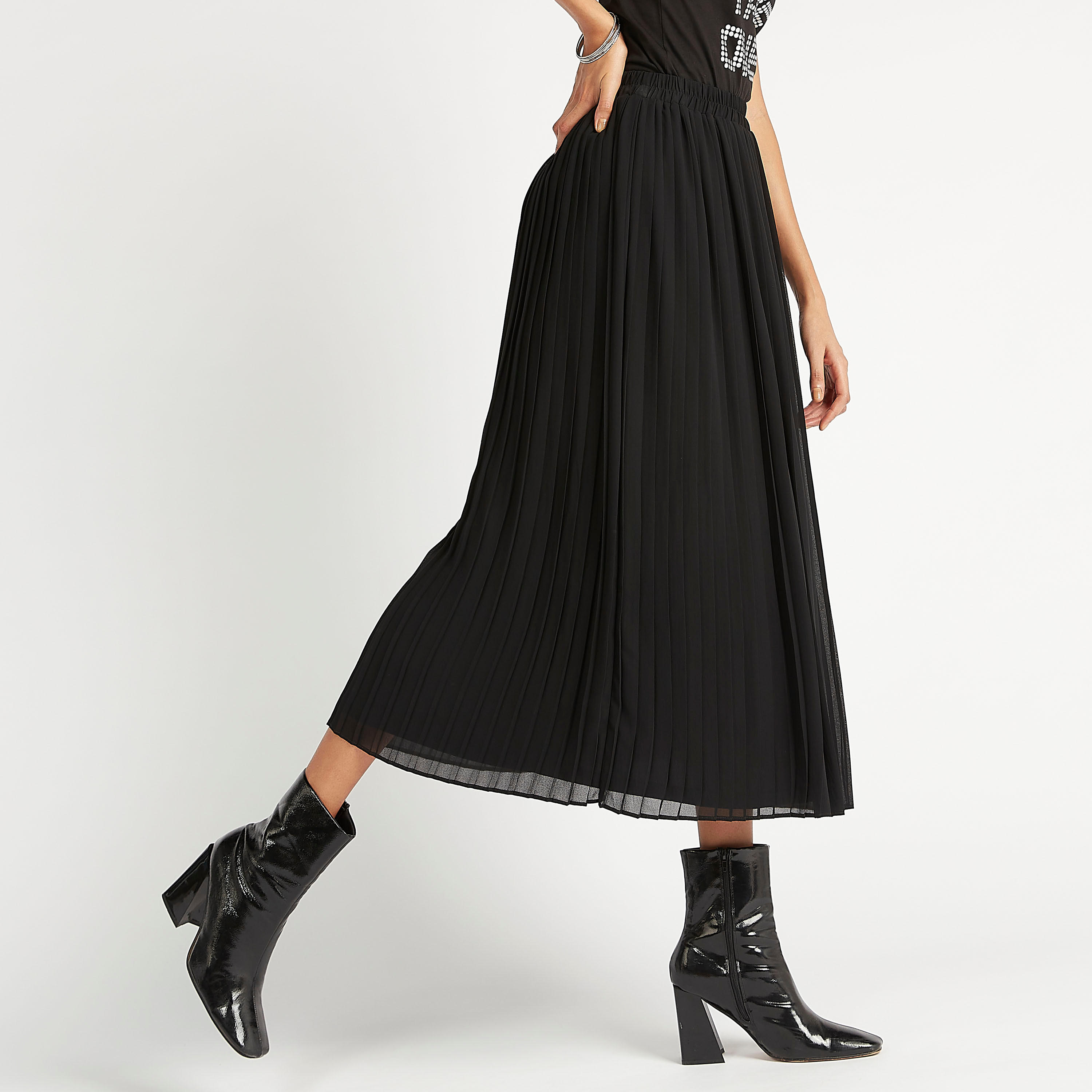 تنورة إيه لاين ميدي بكشكشة وخصر مطّاطي-women-clothing-bottoms-skirts-image-1
