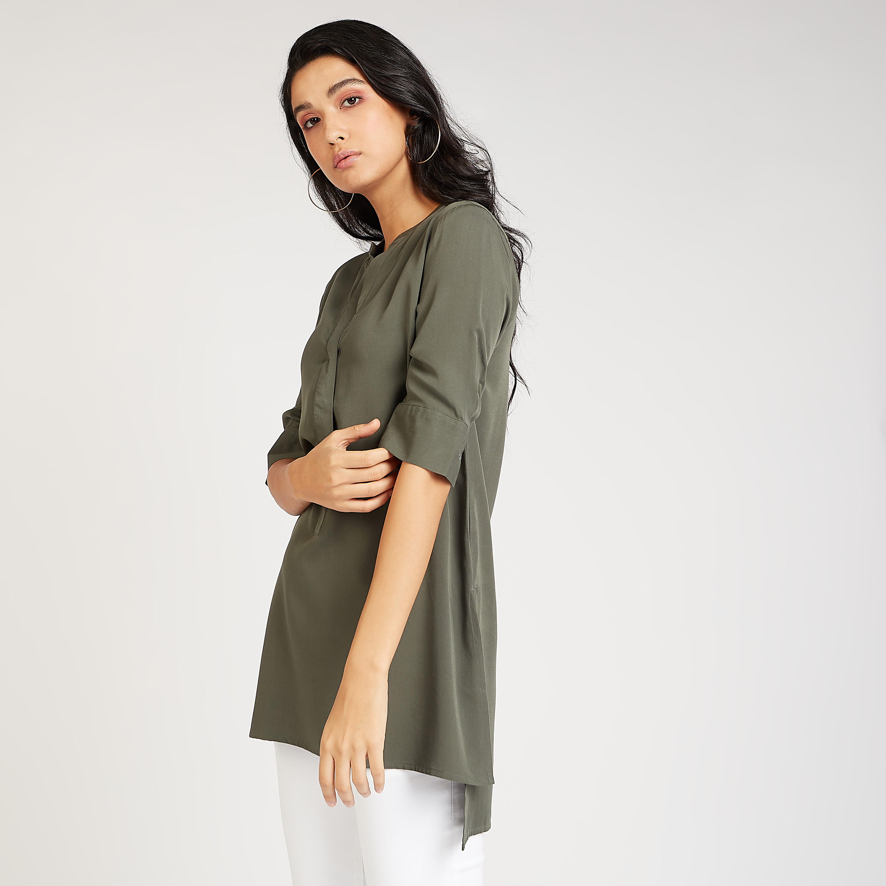 بلوزة بارزة الملمس بياقة ماندارين وأكمام قصيرة-women-clothing-shirtsandblouses-blouses-image-6