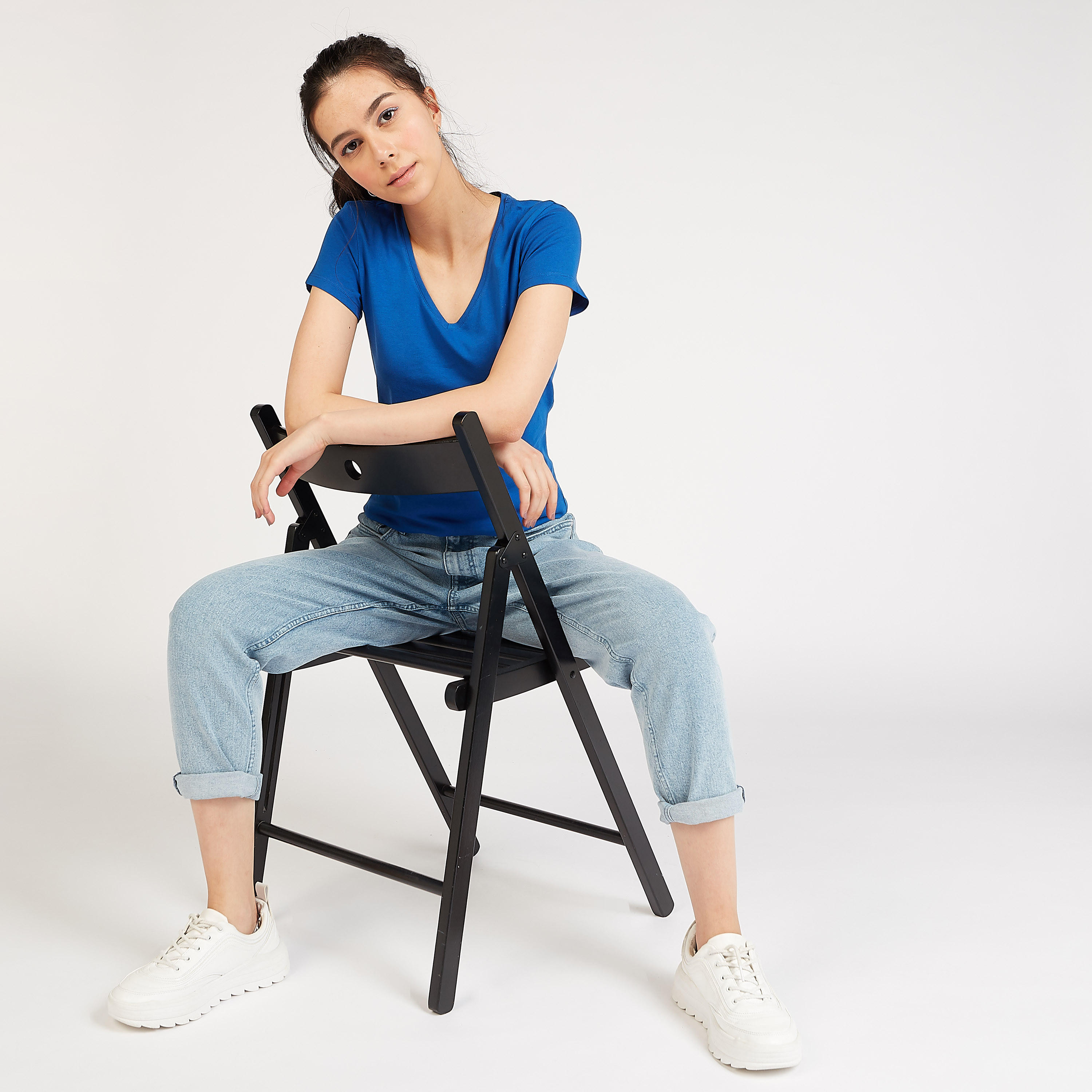 تيشيرت مستدام سادة بياقة V وأكمام قصيرة-women-clothing-tshirts-image-5