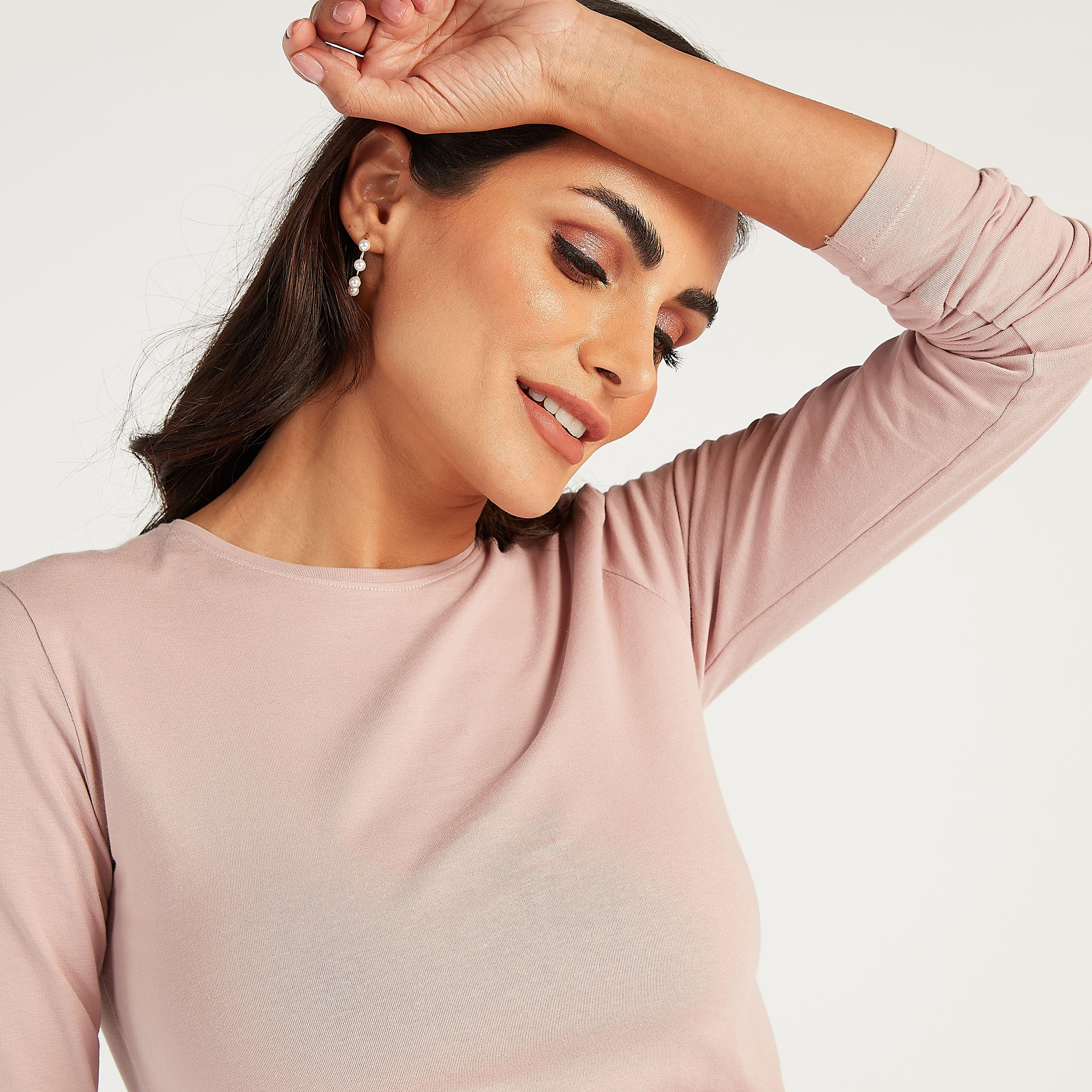 تيشيرت مستدام سادة بياقة ضيّقة وأكمام طويلة-women-clothing-tshirts-image-2