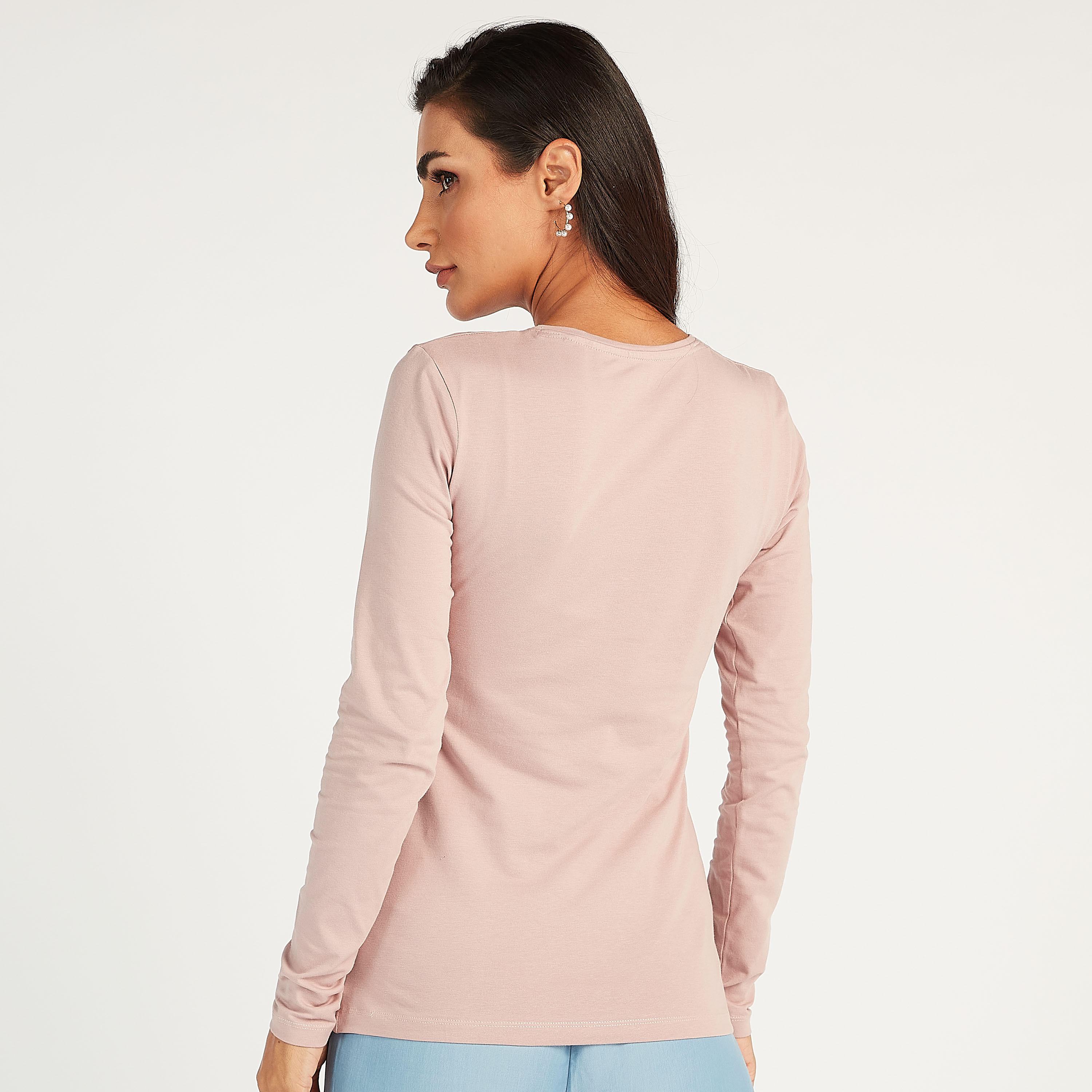تيشيرت مستدام سادة بياقة ضيّقة وأكمام طويلة-women-clothing-tshirts-image-1