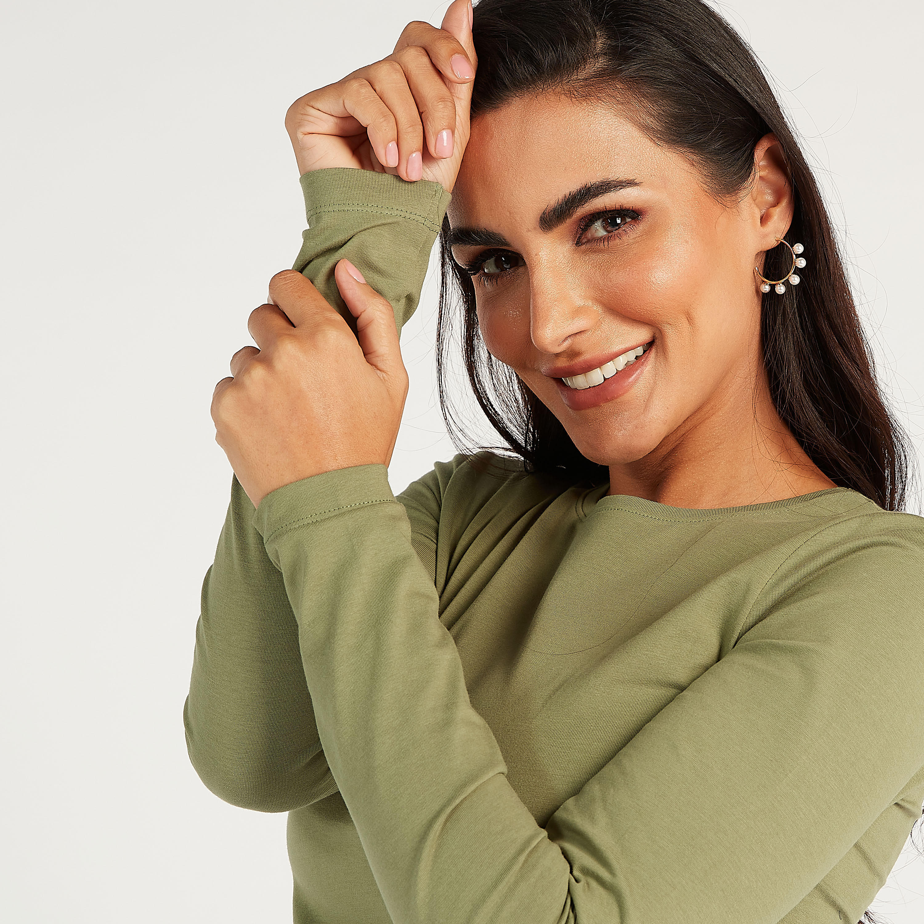 تيشيرت مستدام سادة بياقة ضيّقة وأكمام طويلة-women-clothing-tshirts-image-7
