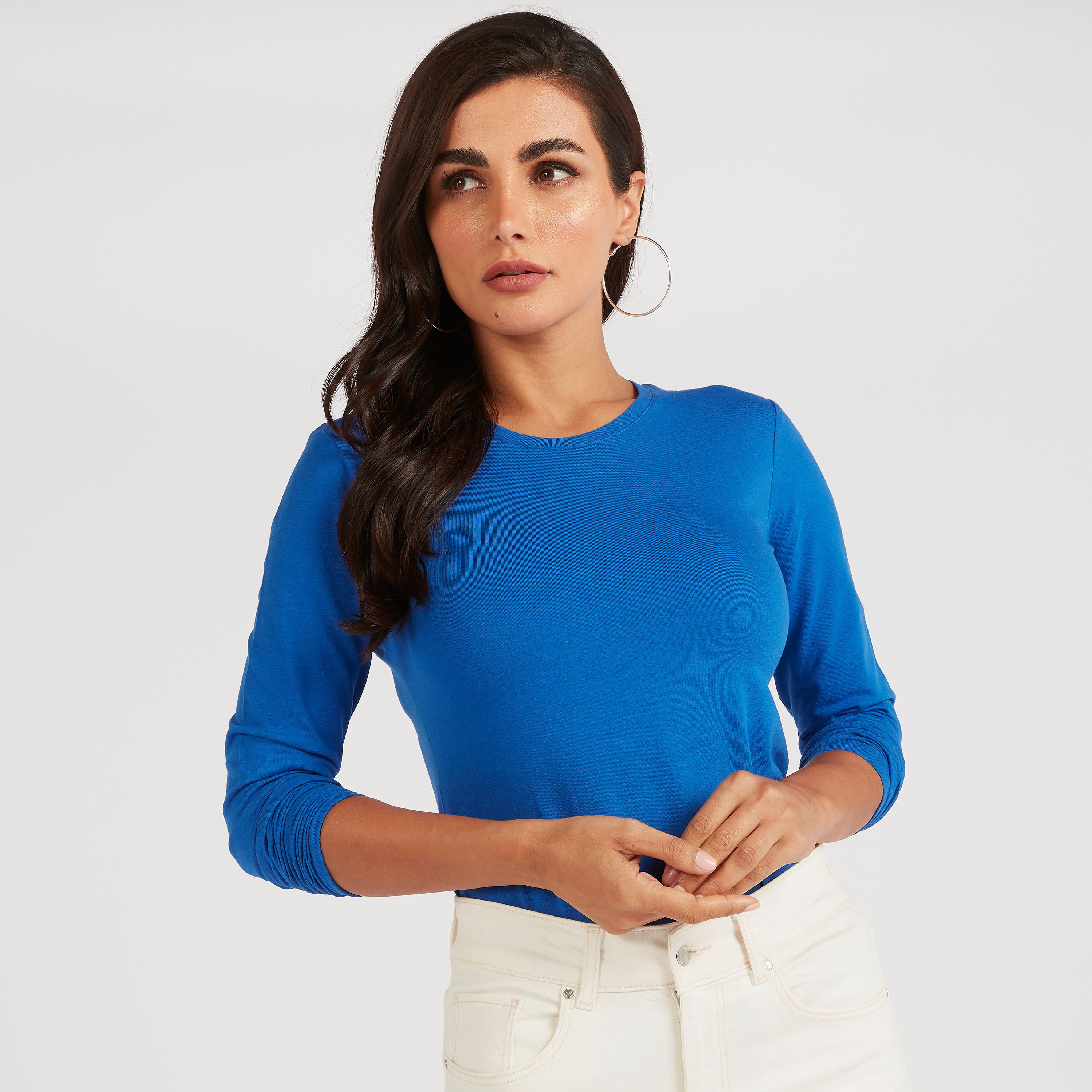 تيشيرت سادة بياقة ضيّقة وأكمام طويلة-women-clothing-tshirts-image-4