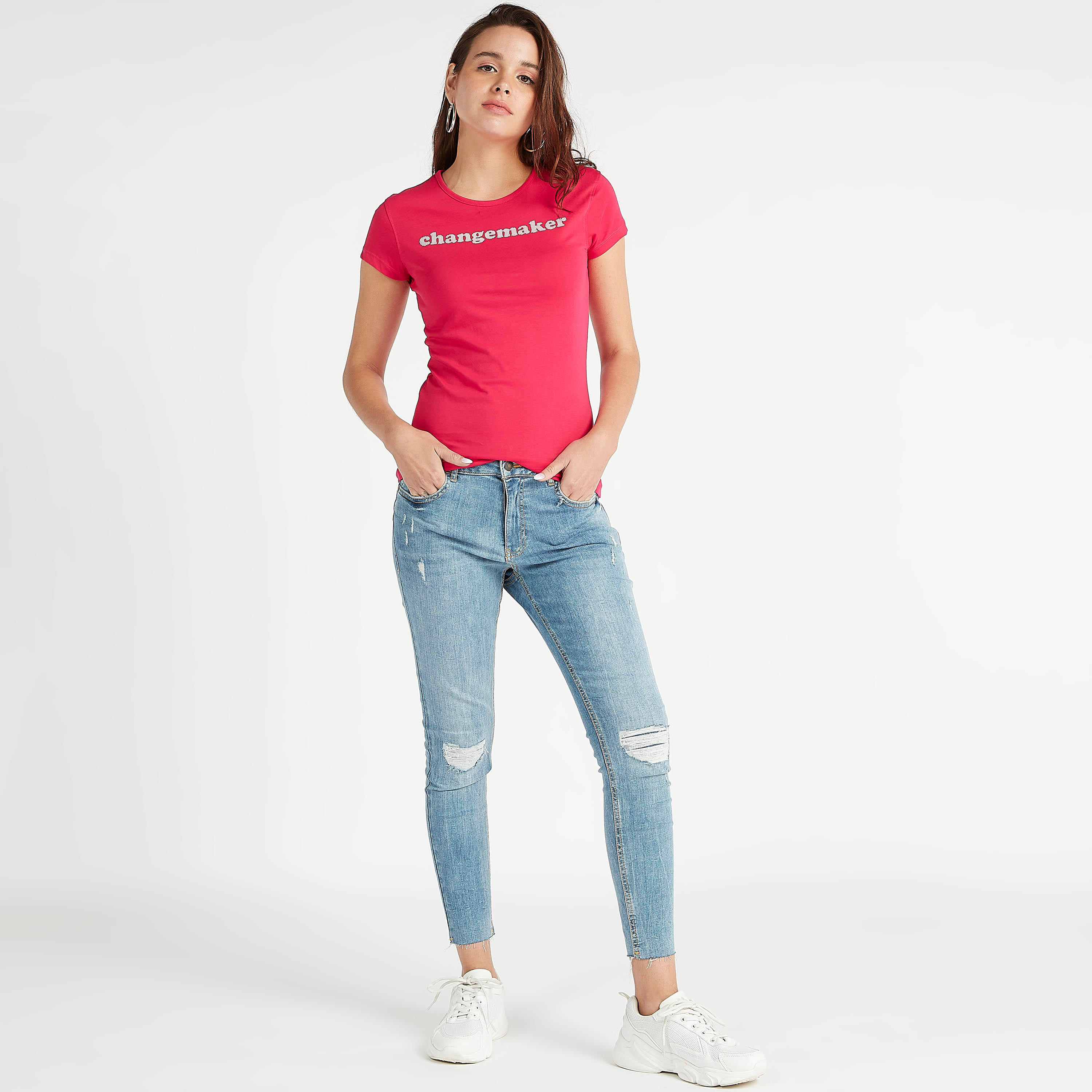 تيشيرت بياقة ضيّقة وأكمام كاب وطبعات-women-clothing-tshirts-image-3