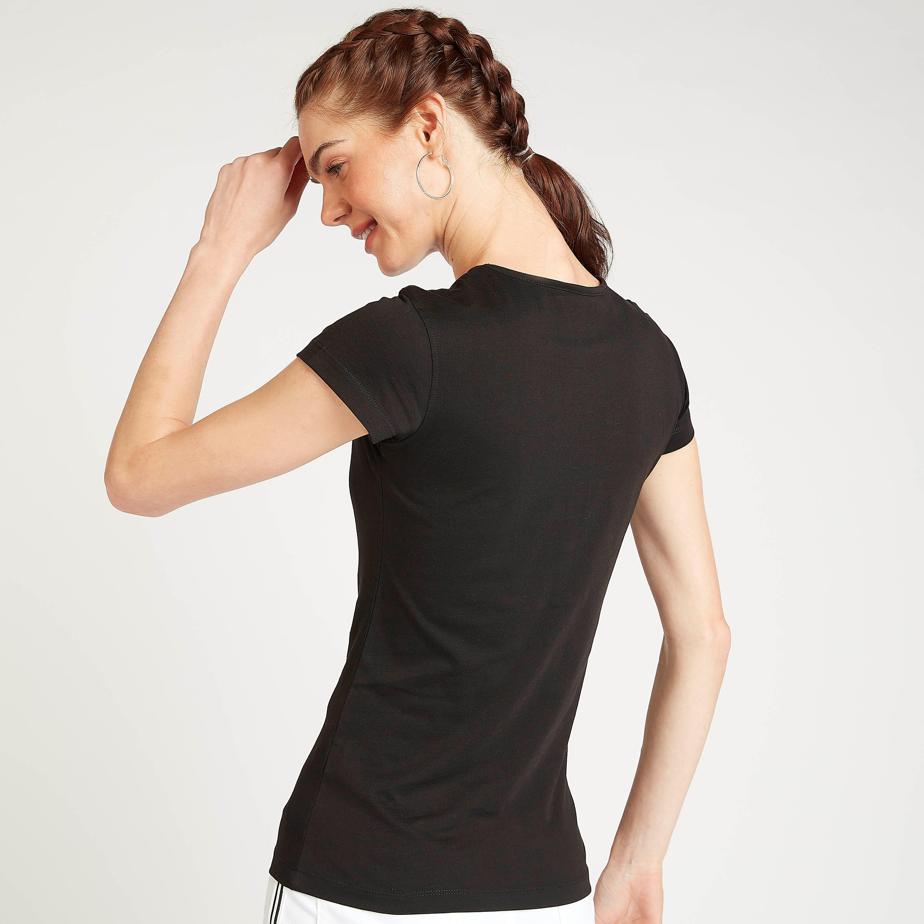 تيشيرت بياقة ضيقة وأكمام كاب وطبعات شعار-women-clothing-tshirts-image-4