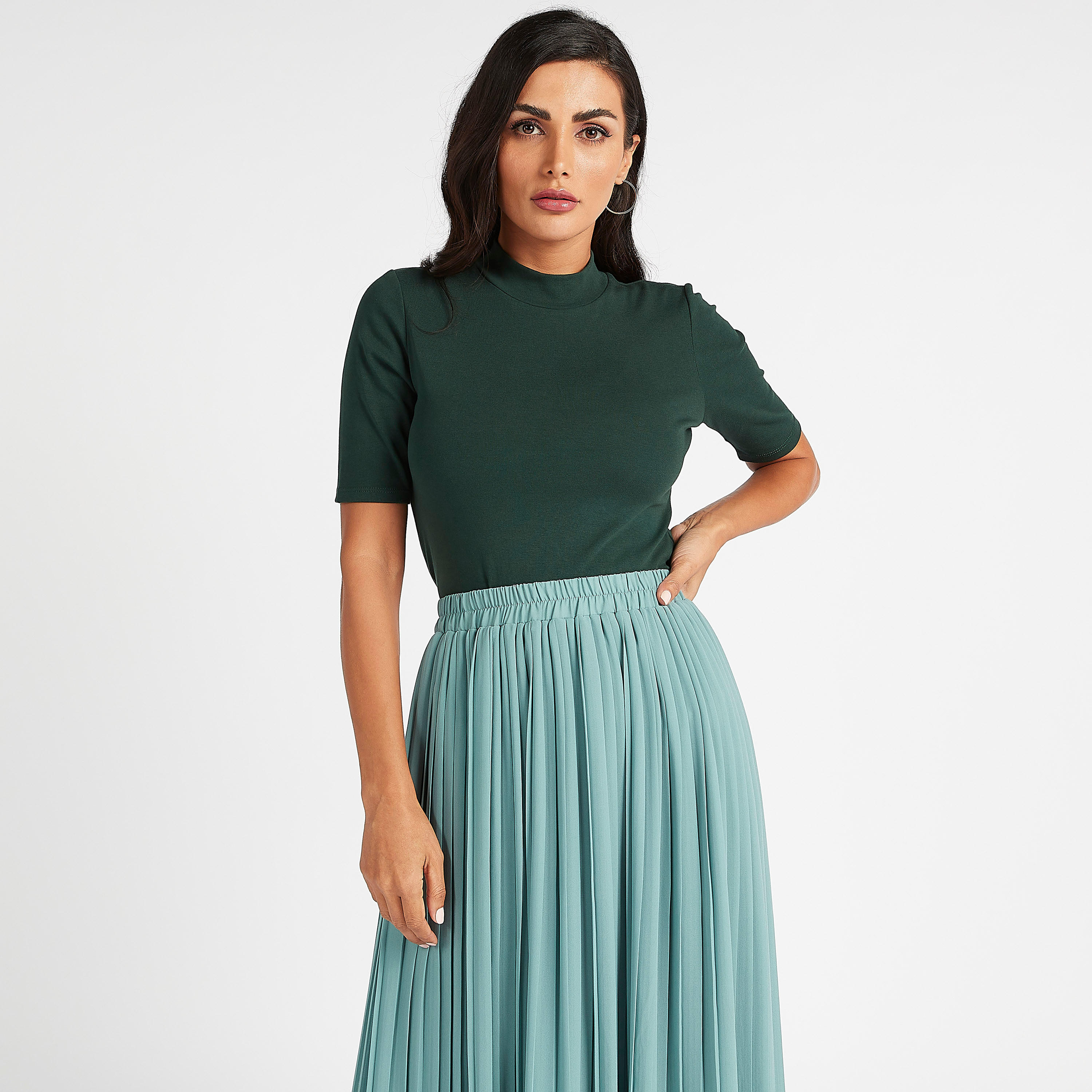 تيشيرت سادة بياقة عالية وأكمام قصيرة-women-clothing-tshirts-image-5