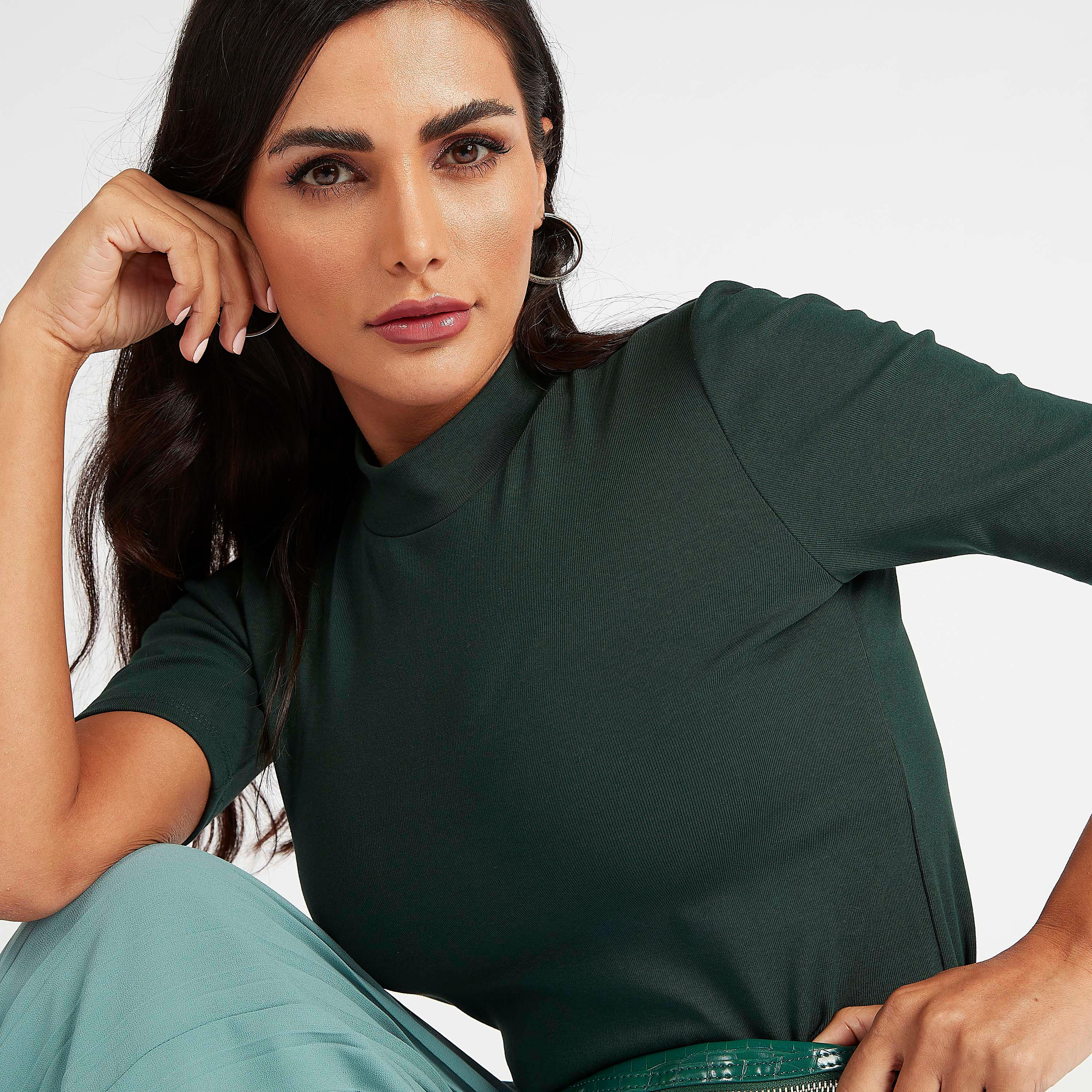 تيشيرت سادة بياقة عالية وأكمام قصيرة-women-clothing-tshirts-image-6