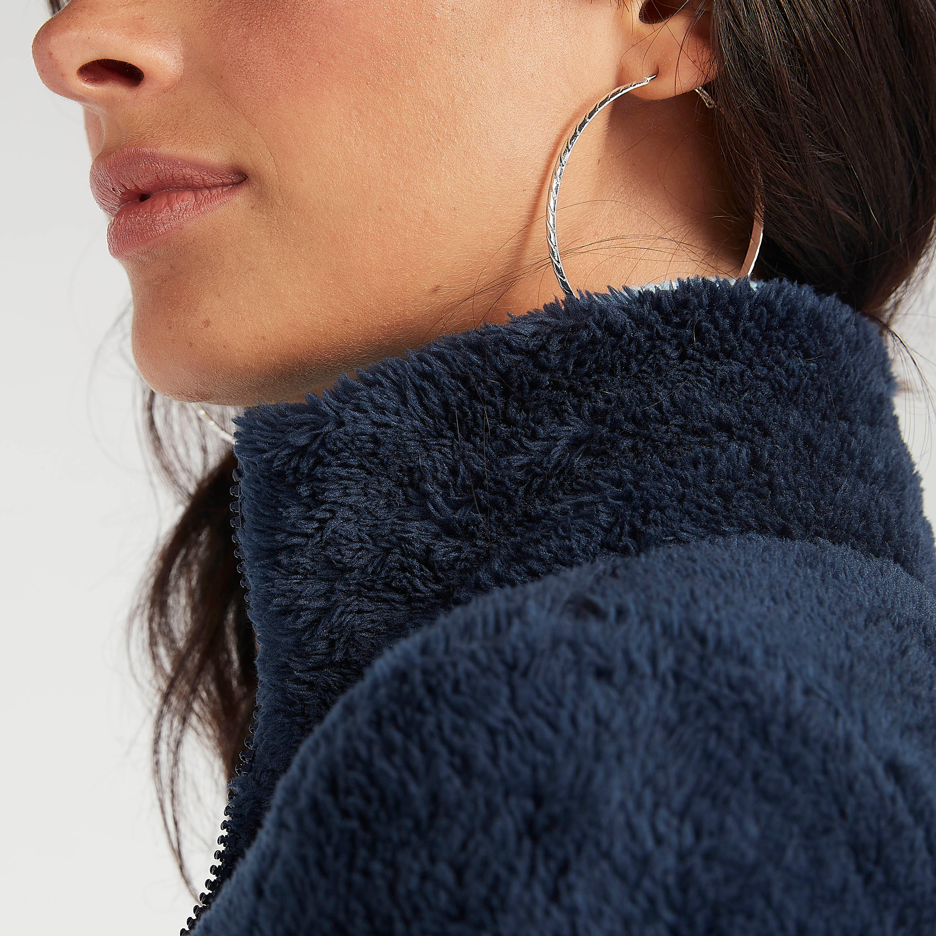 جاكيت صوف بارز الملمس بياقة عالية وأكمام طويلة-women-winterwear-coatsandjackets-jackets-image-5